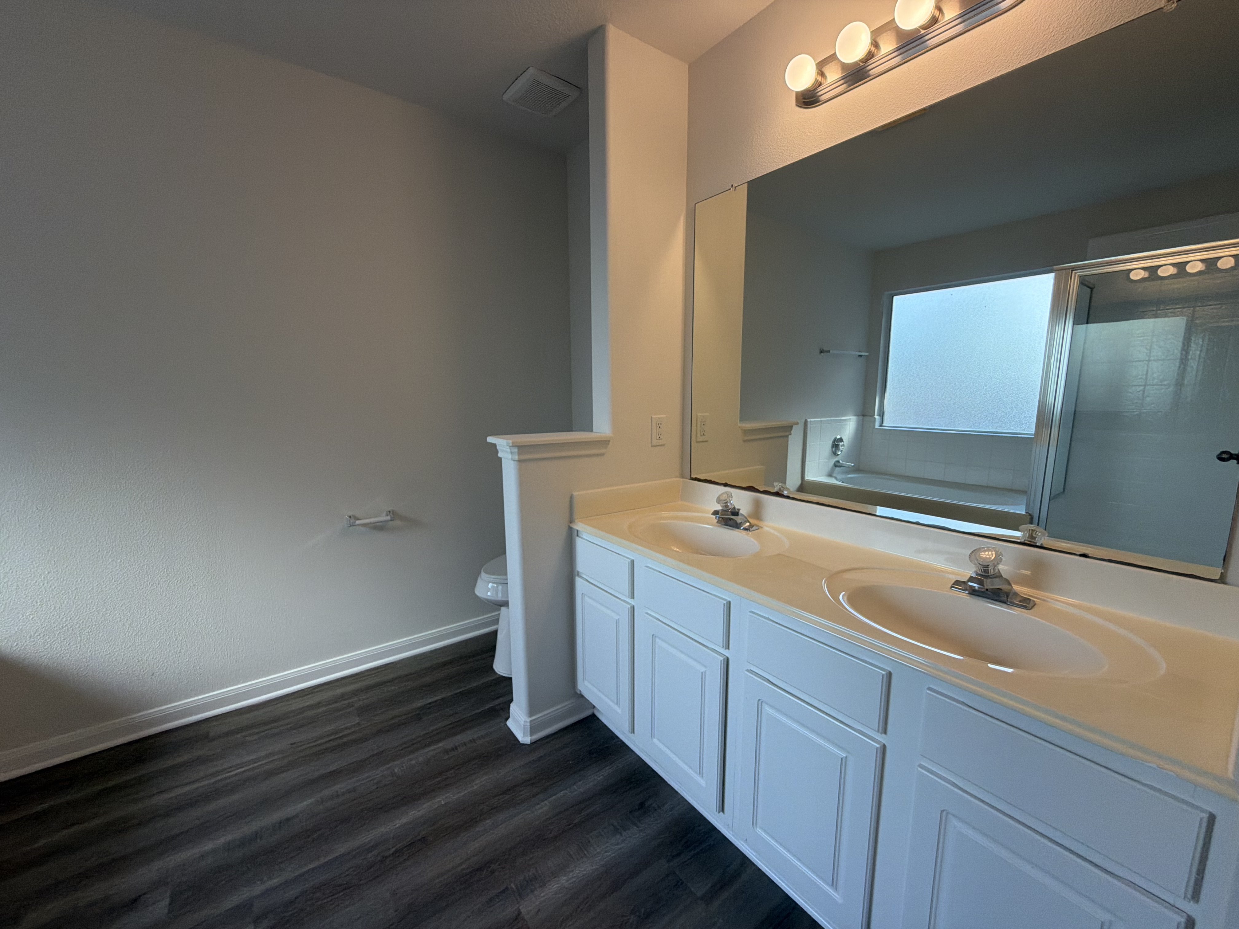 Photo 18 of 26 of 21619 Astipalia Dr, Spring, TX