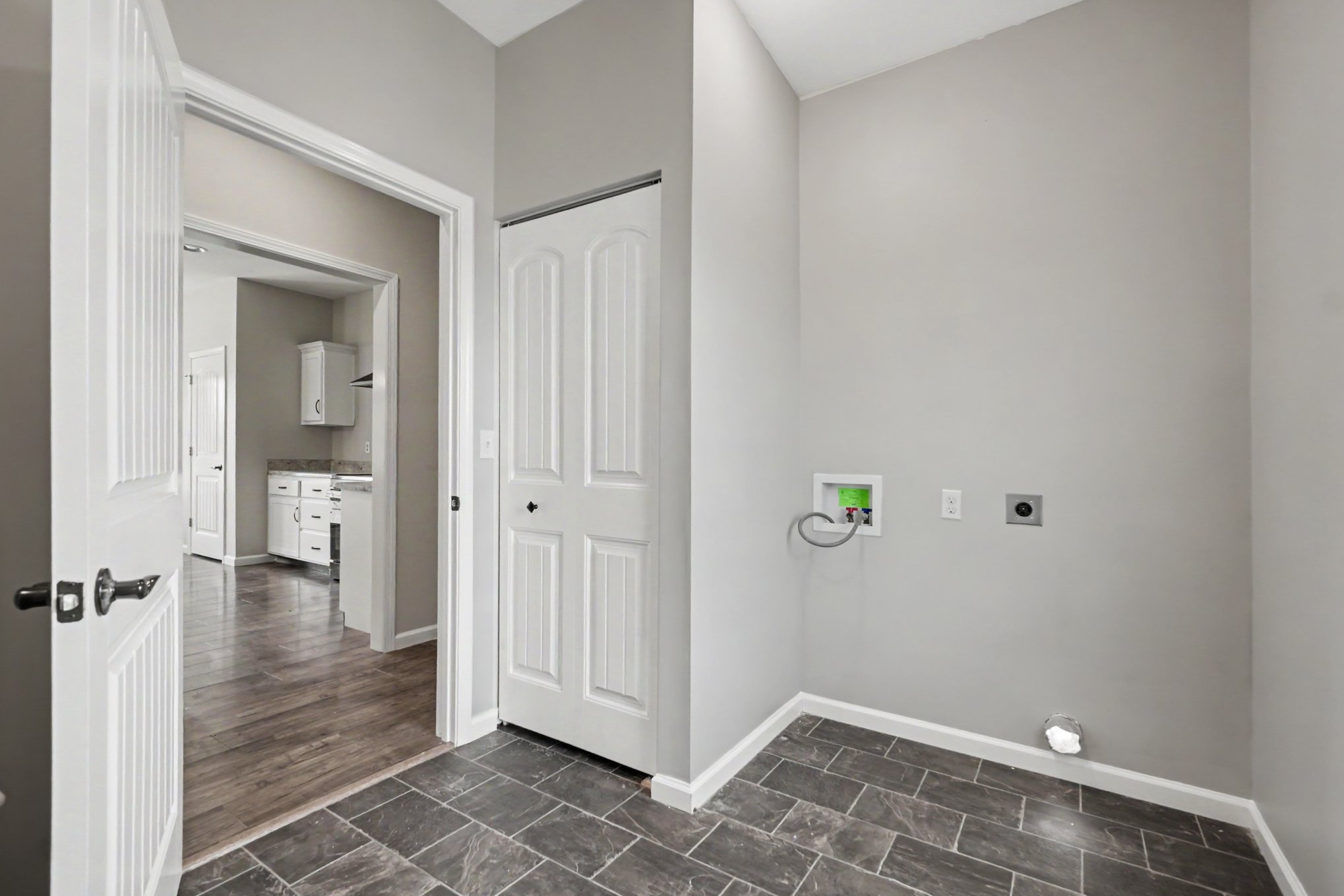 Photo 15 of 20 of 3000 Noble Ct, Waco, KY