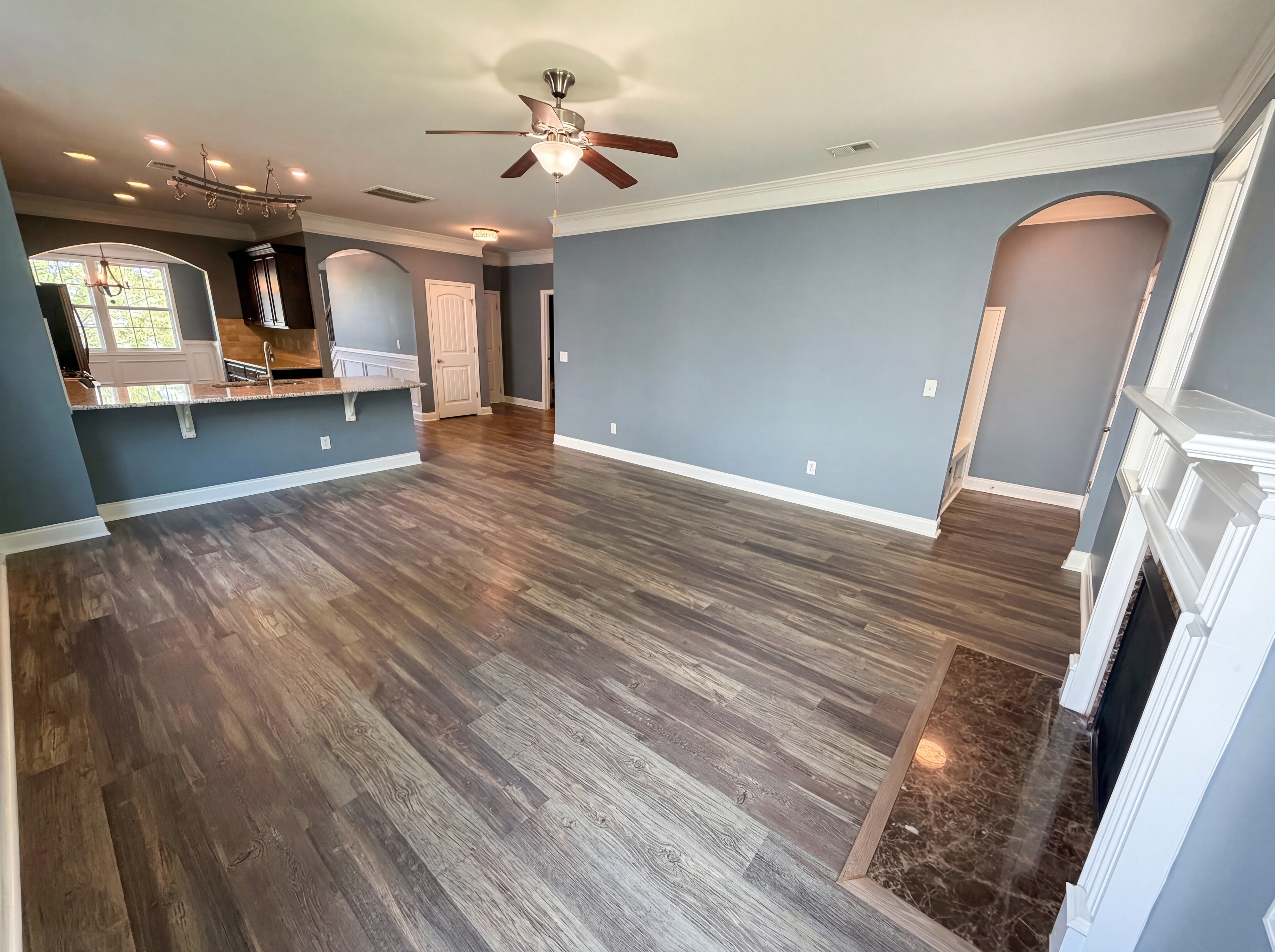 Photo 13 of 28 of 403 Eagle Claw Ct, Chapin, SC
