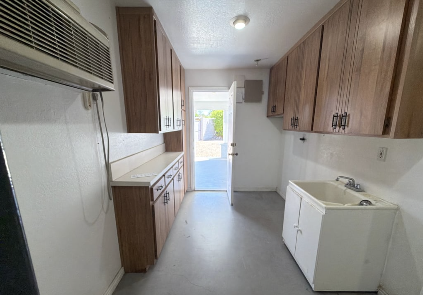Photo 15 of 23 of 1738 W North Ln, Phoenix, AZ