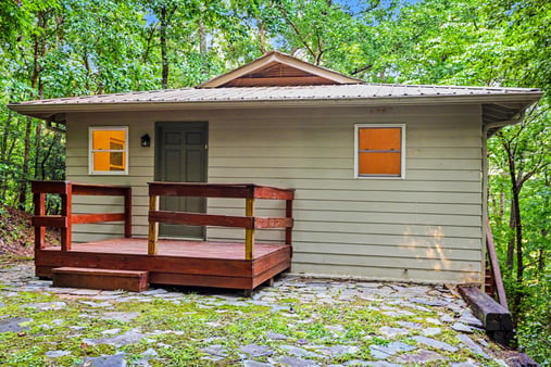 Photo 1 of 17 of 784 Beaver Lake Dr, Ellijay, GA