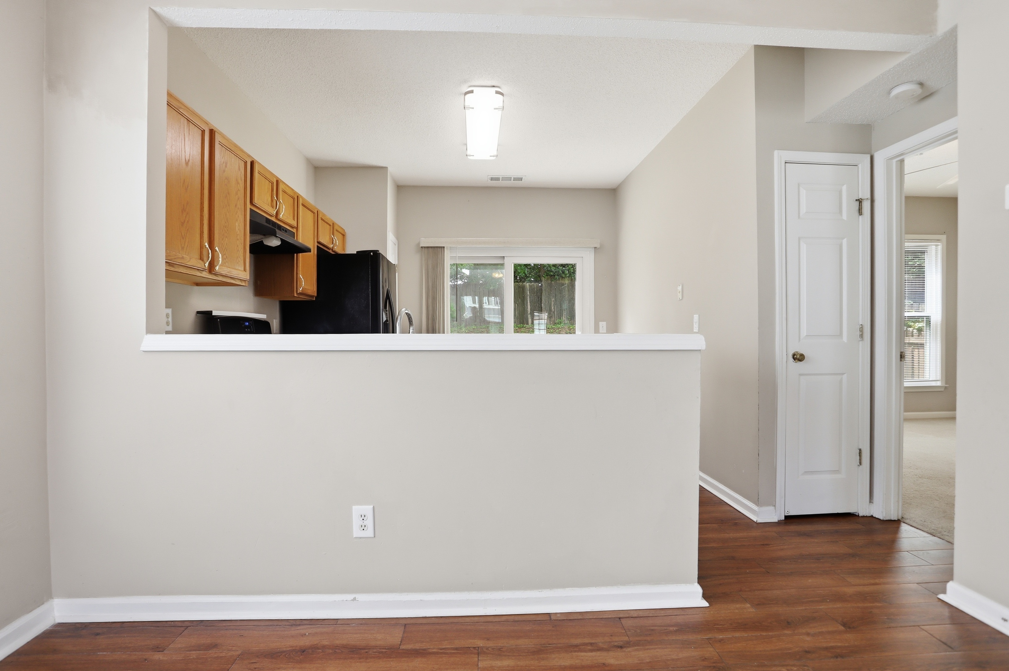 Photo 12 of 30 of 1635 Heyford Cir NW, Kennesaw, GA