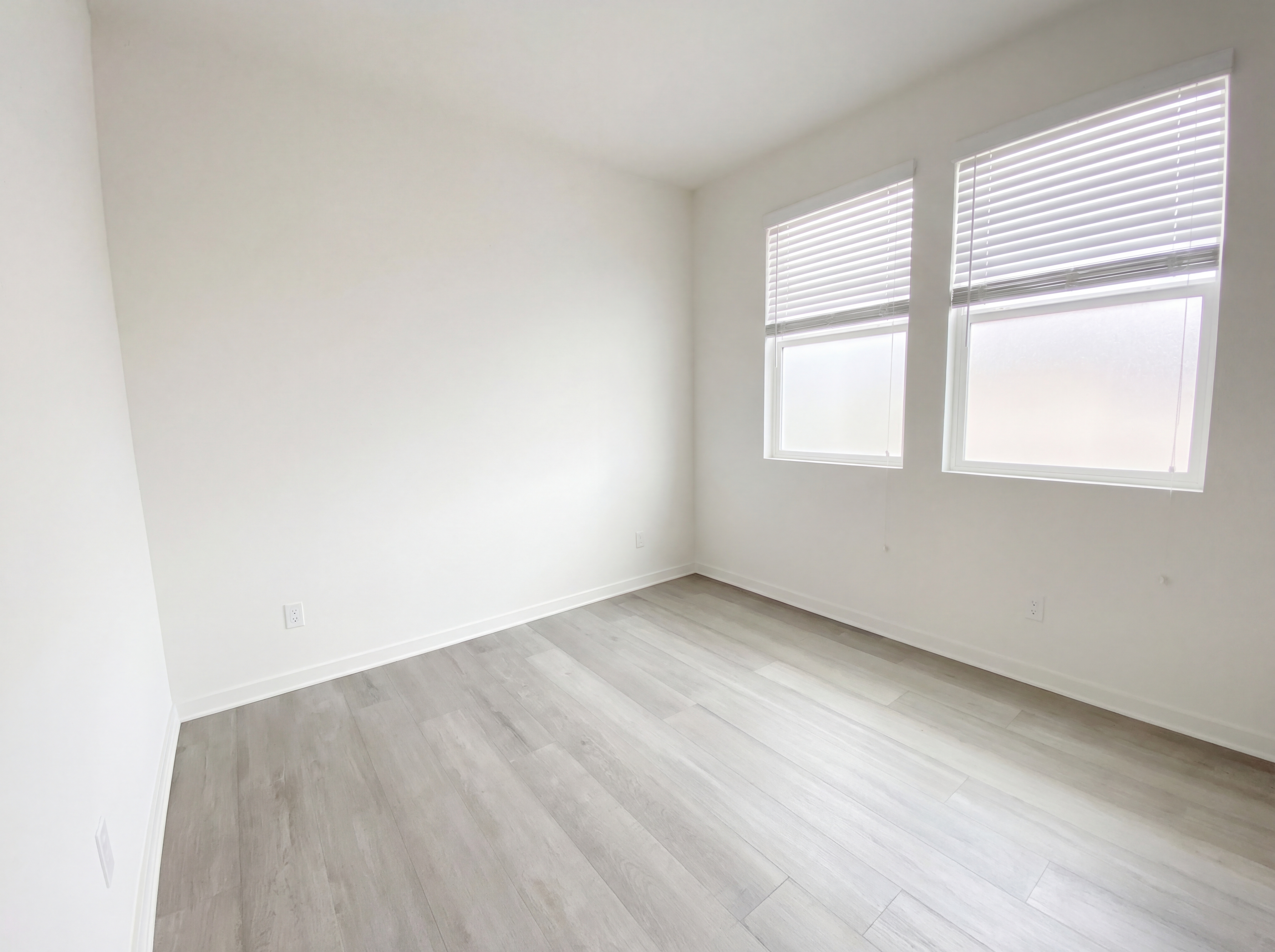 Photo 13 of 18 of 10462 Newbliss Way, San Diego, CA