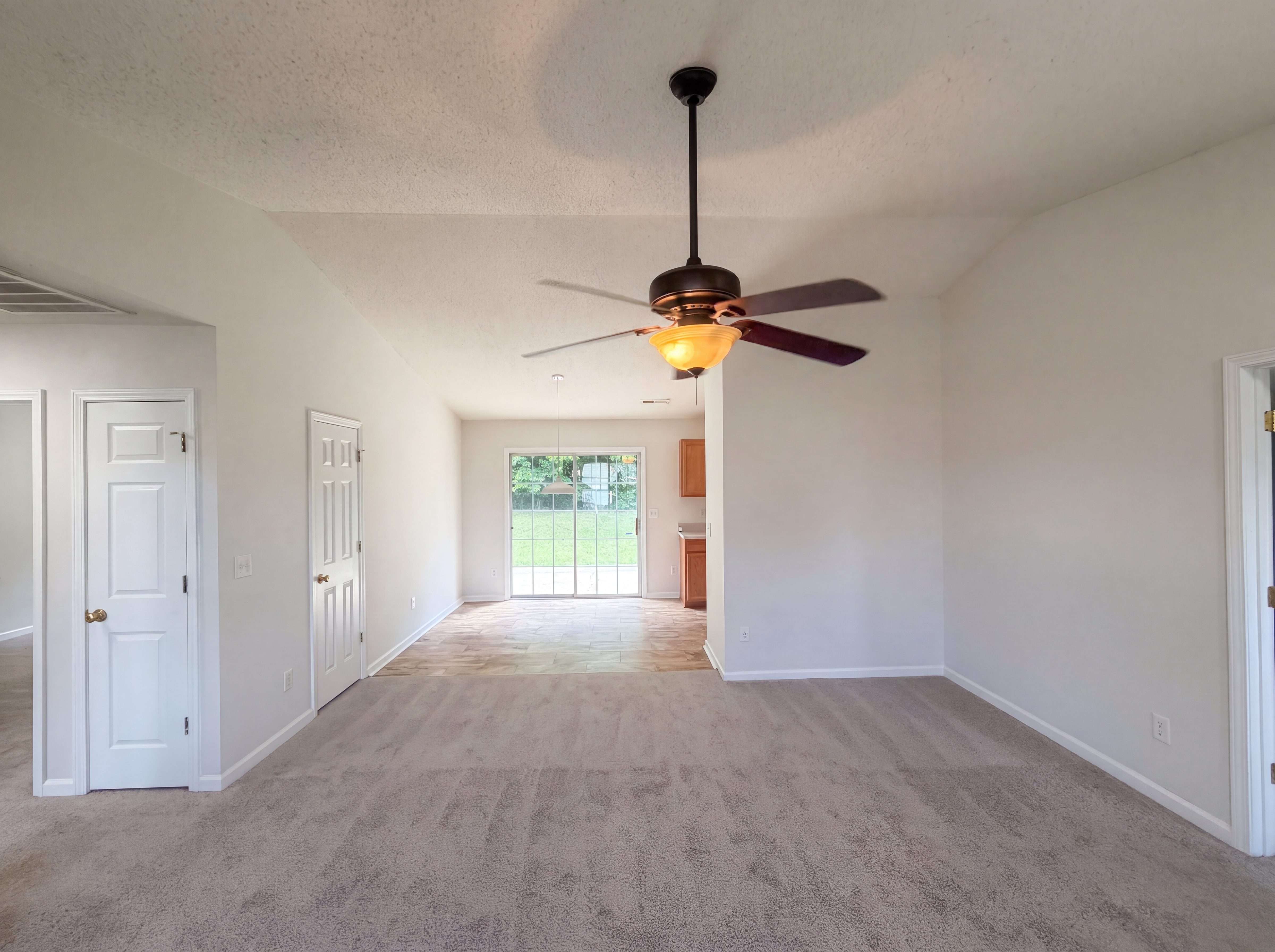 Photo 8 of 17 of 1807 Antler Ct, Greensboro, NC