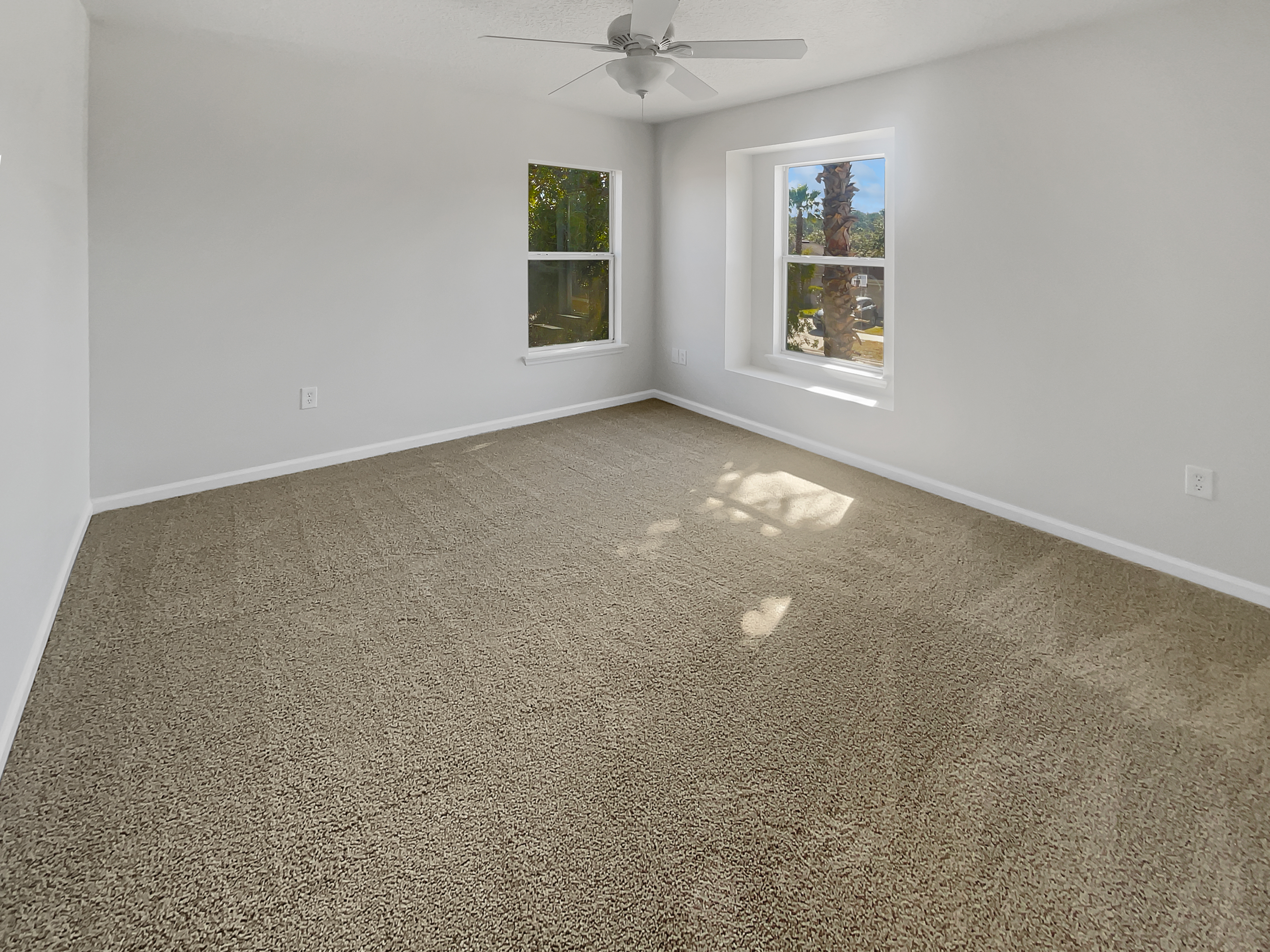 Photo 13 of 17 of 12330 Deersong Dr, Jacksonville, FL
