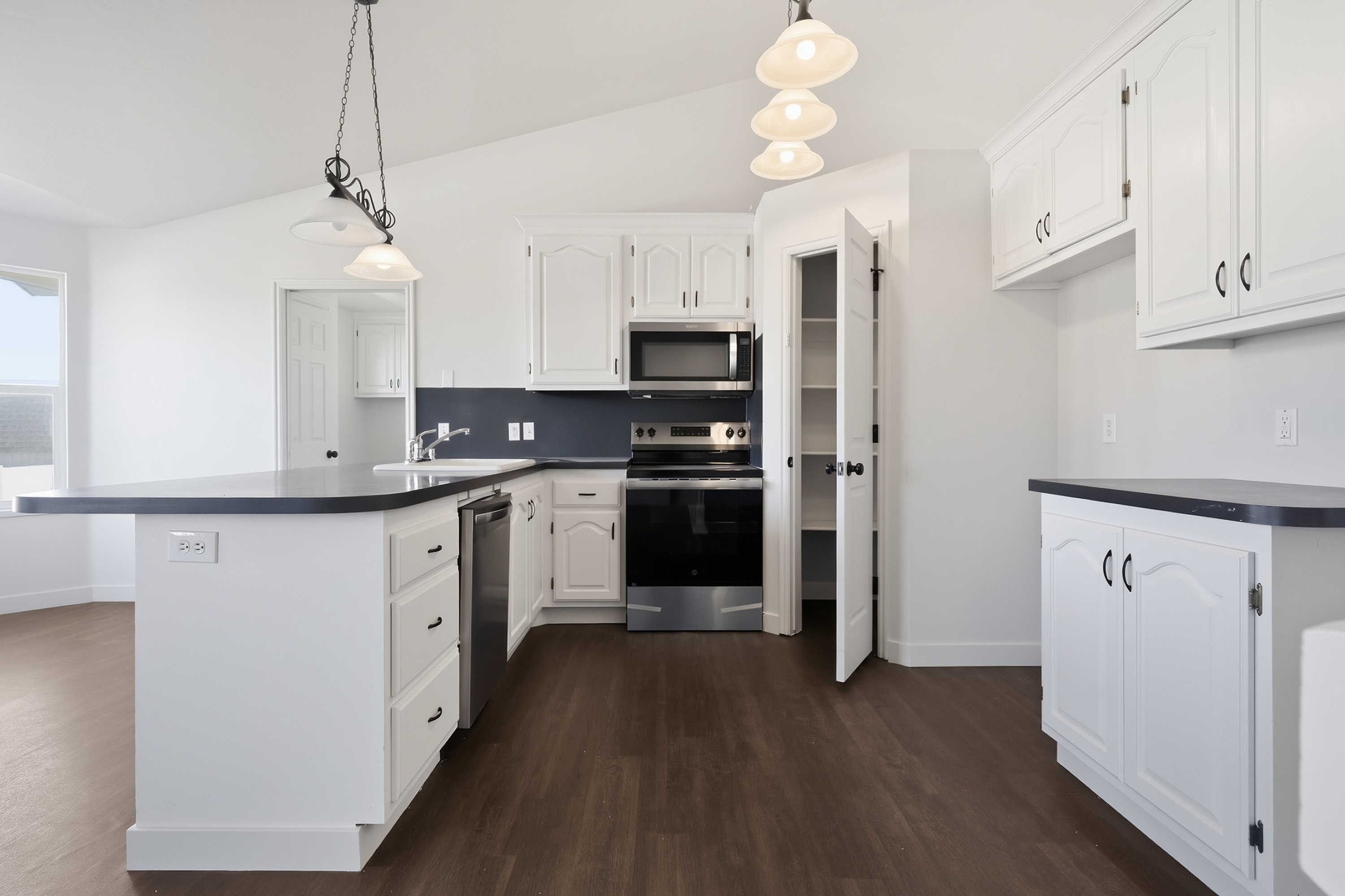 Photo 2 of 34 of 14077 S Grand View Peak Cir, Riverton, UT