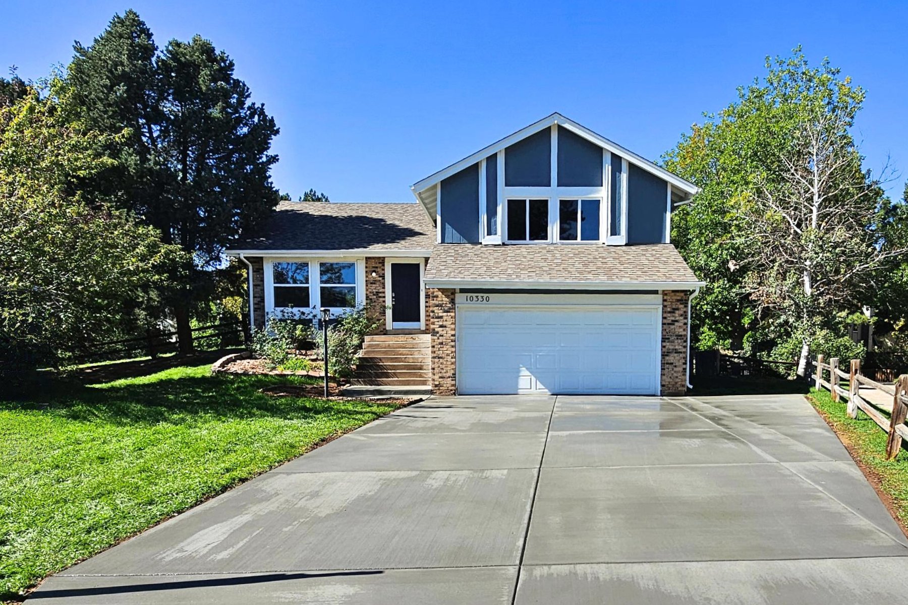 Photo 1 of 10330 E Weaver Pl
