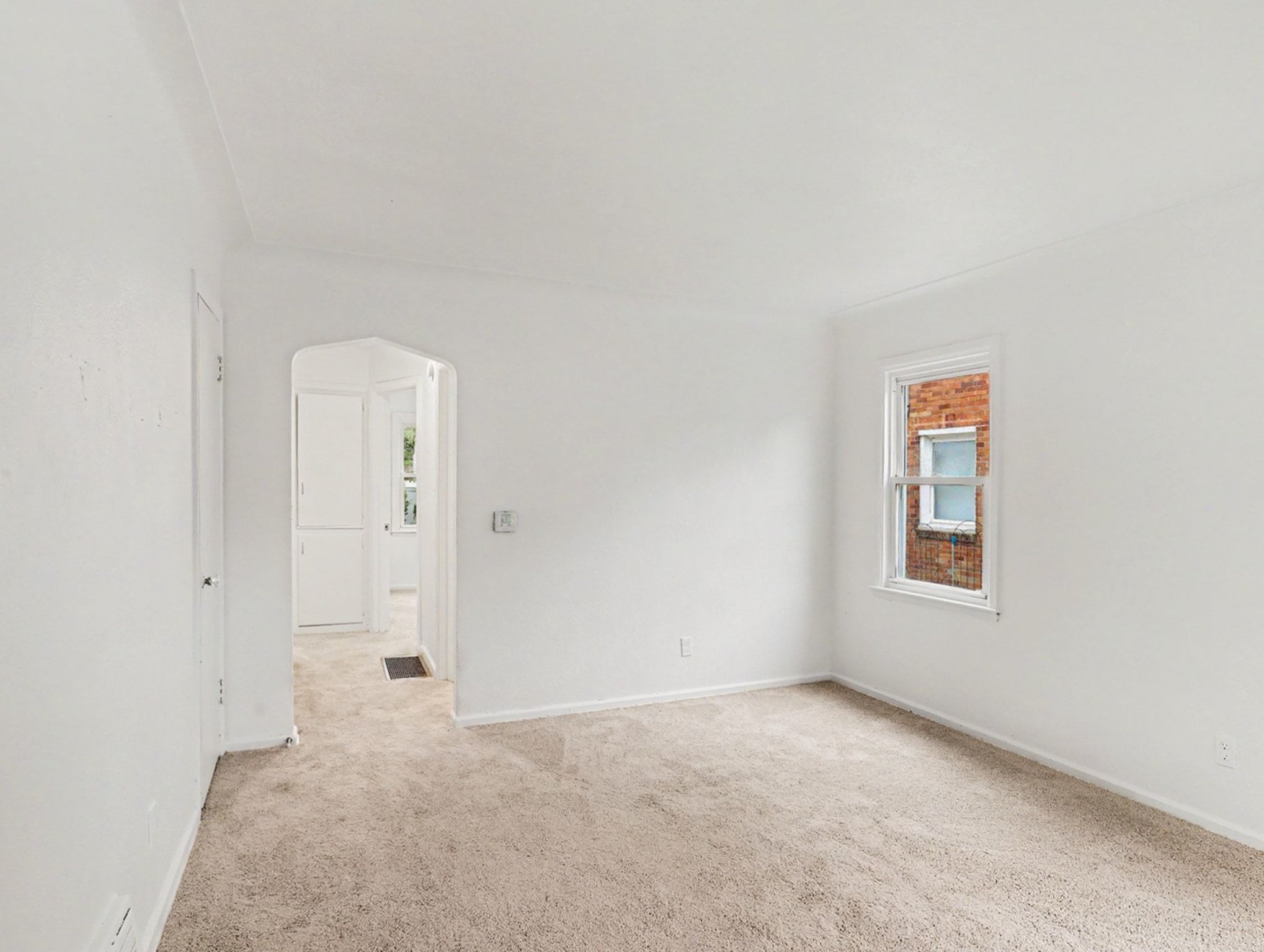 Photo 7 of 21 of 3439 Rushland Ave, Toledo, OH