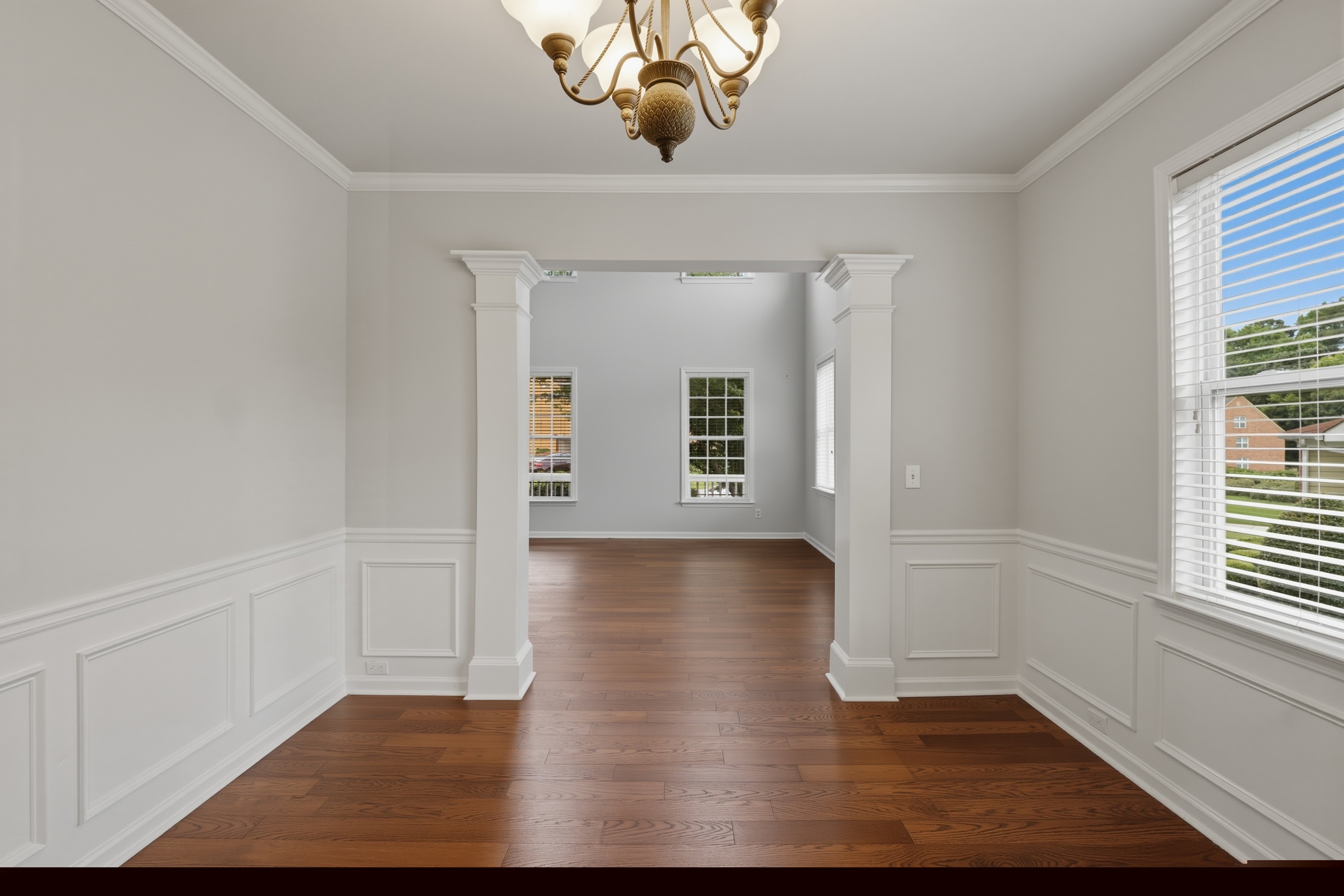 Photo 17 of 64 of 7295 Madison Cir, Union City, GA