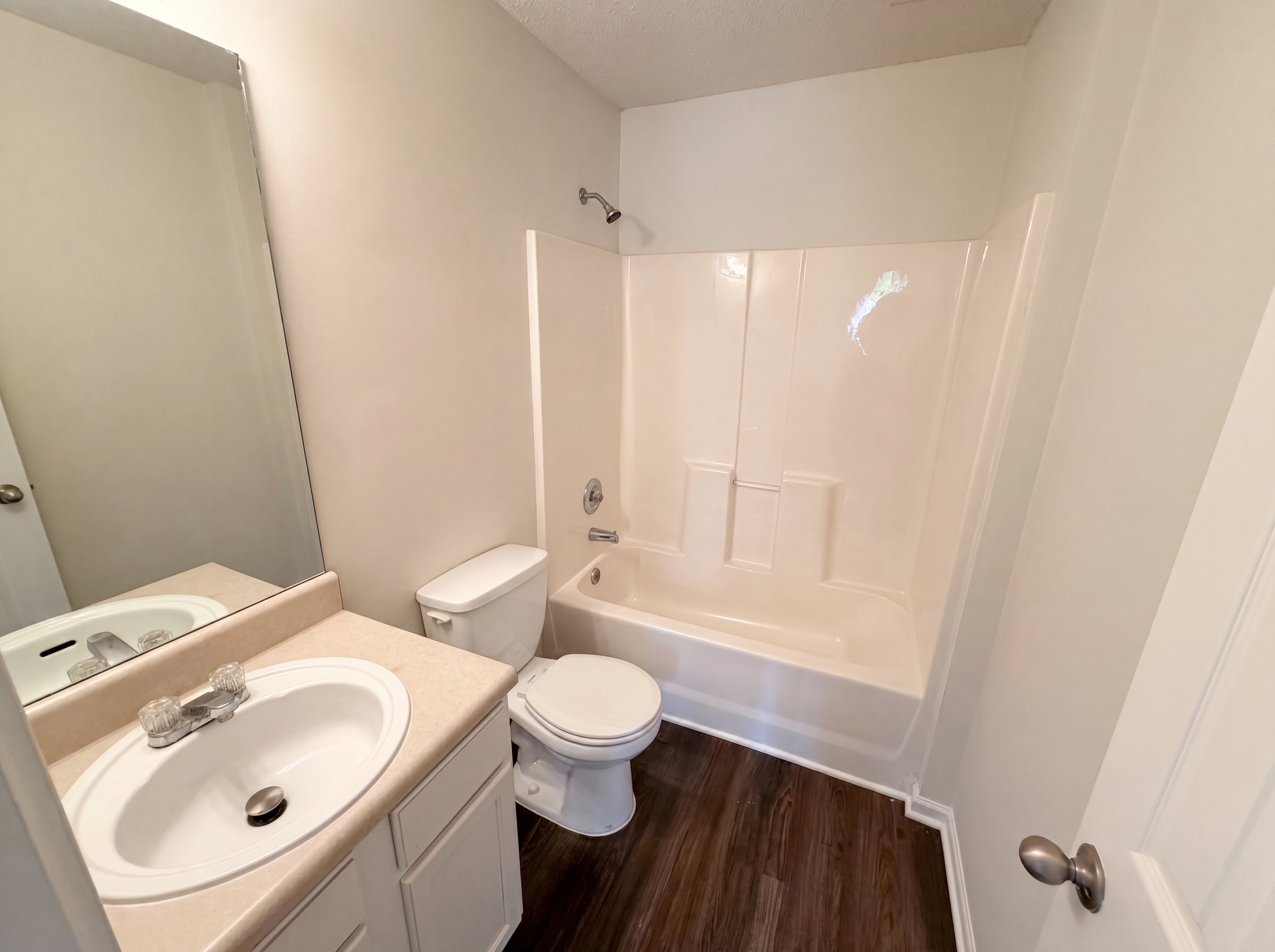 Photo 10 of 27 of 108 Legend Creek Dr, Canton, GA