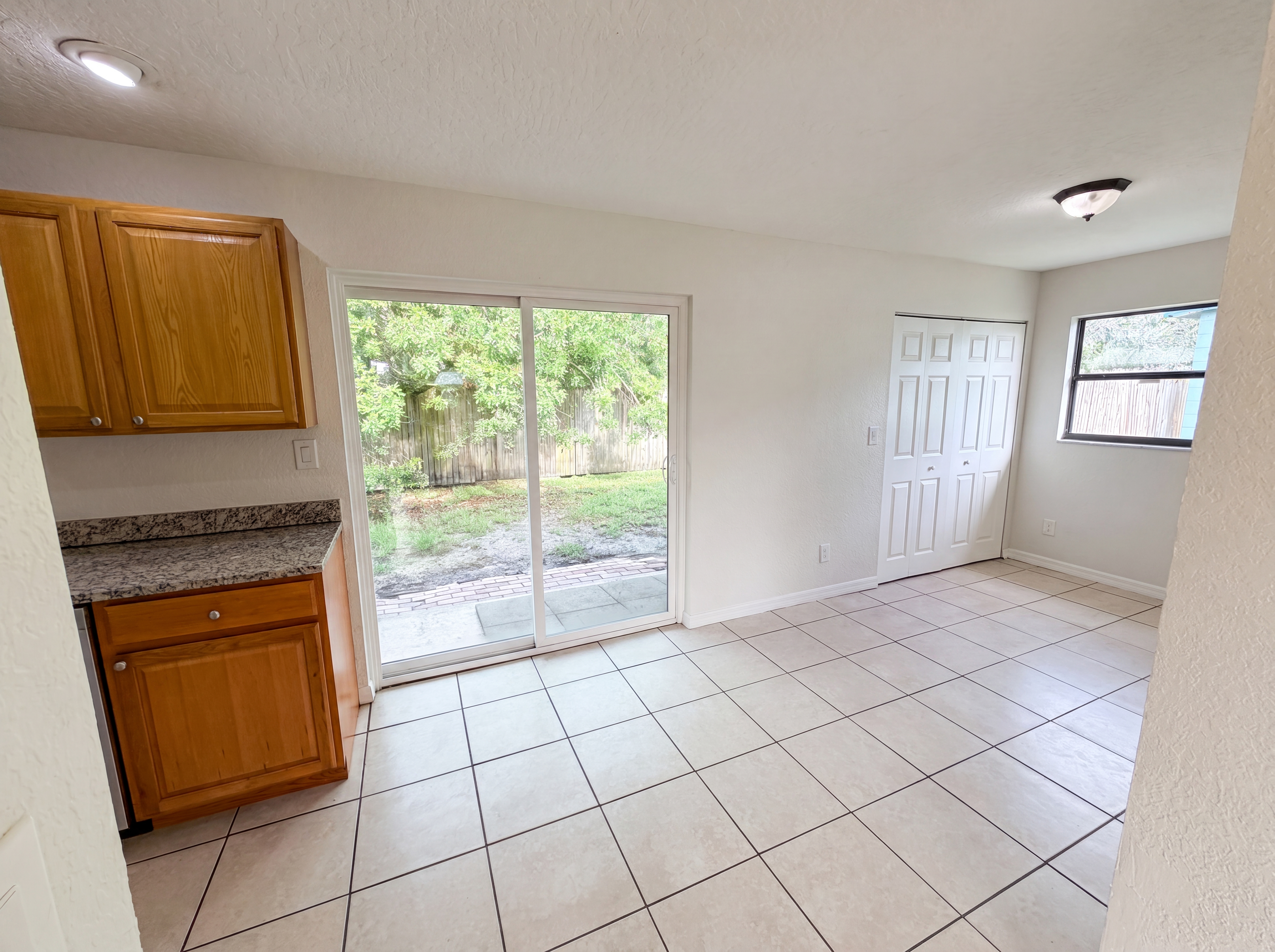 Photo 8 of 26 of 2535 Stratford Dr, Cocoa, FL