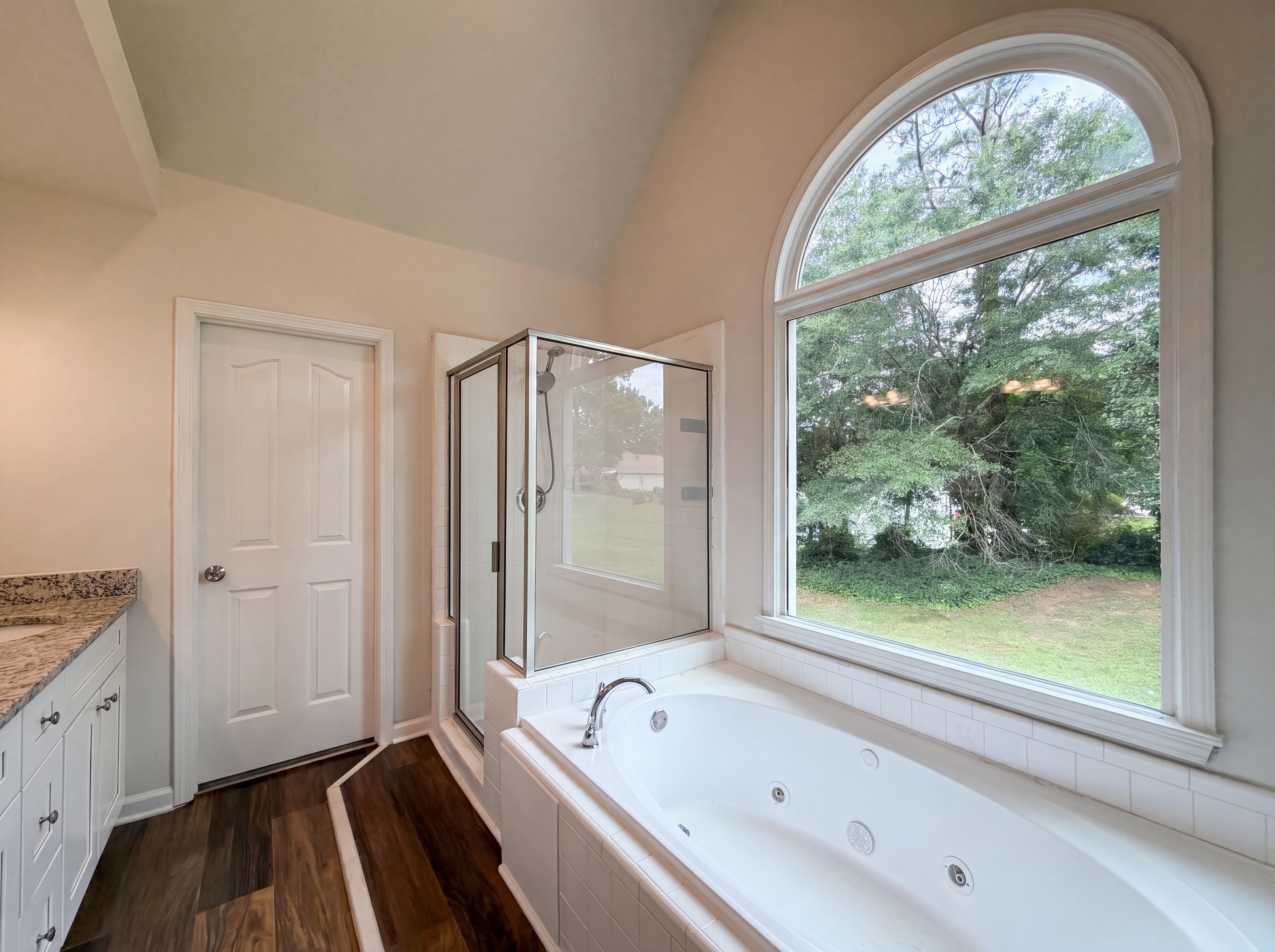 Photo 23 of 29 of 4141 Stillwater Pt, Ellenwood, GA