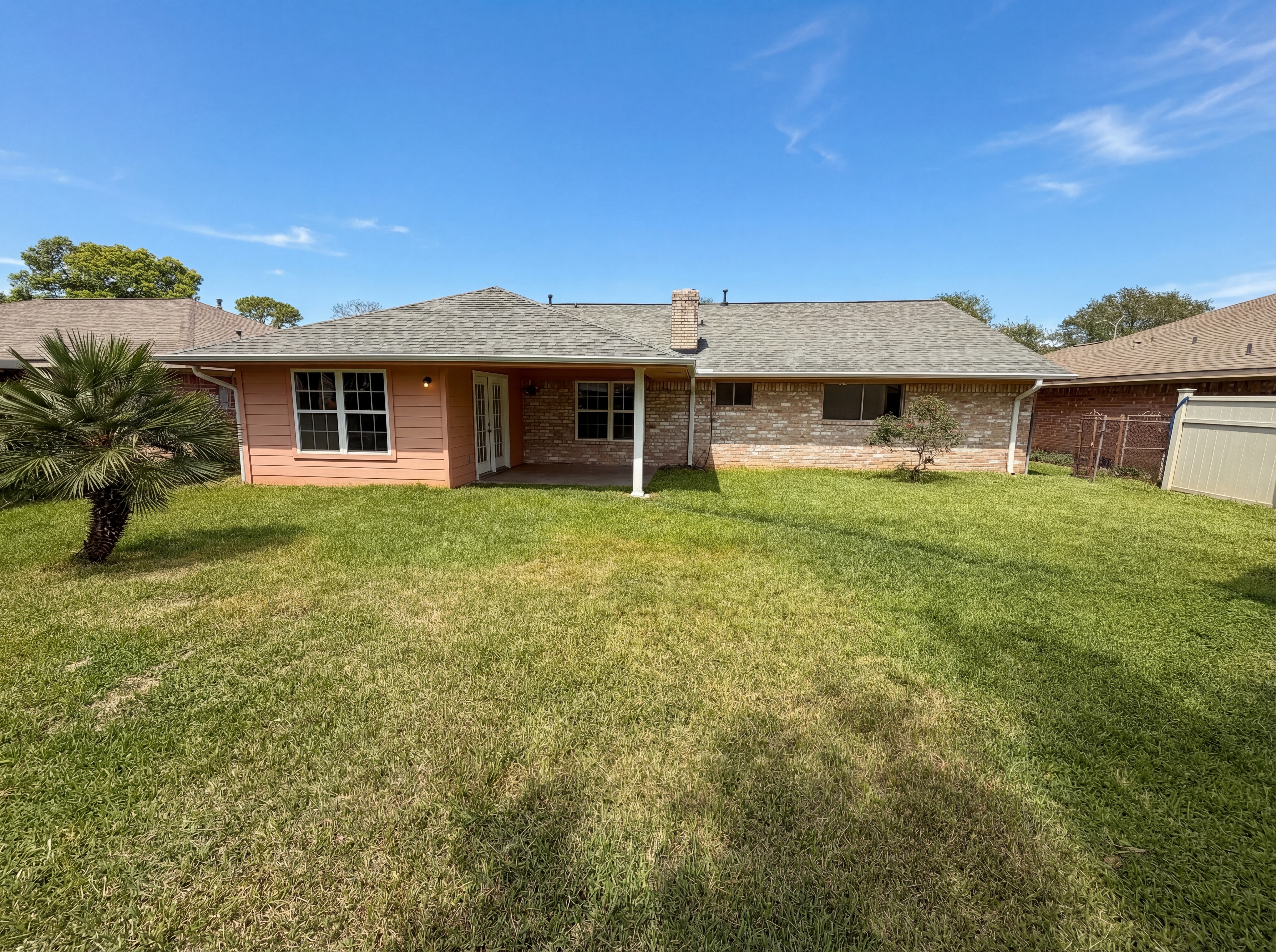 Photo 5 of 21 of 1902 New Orleans St, Deer Park, TX