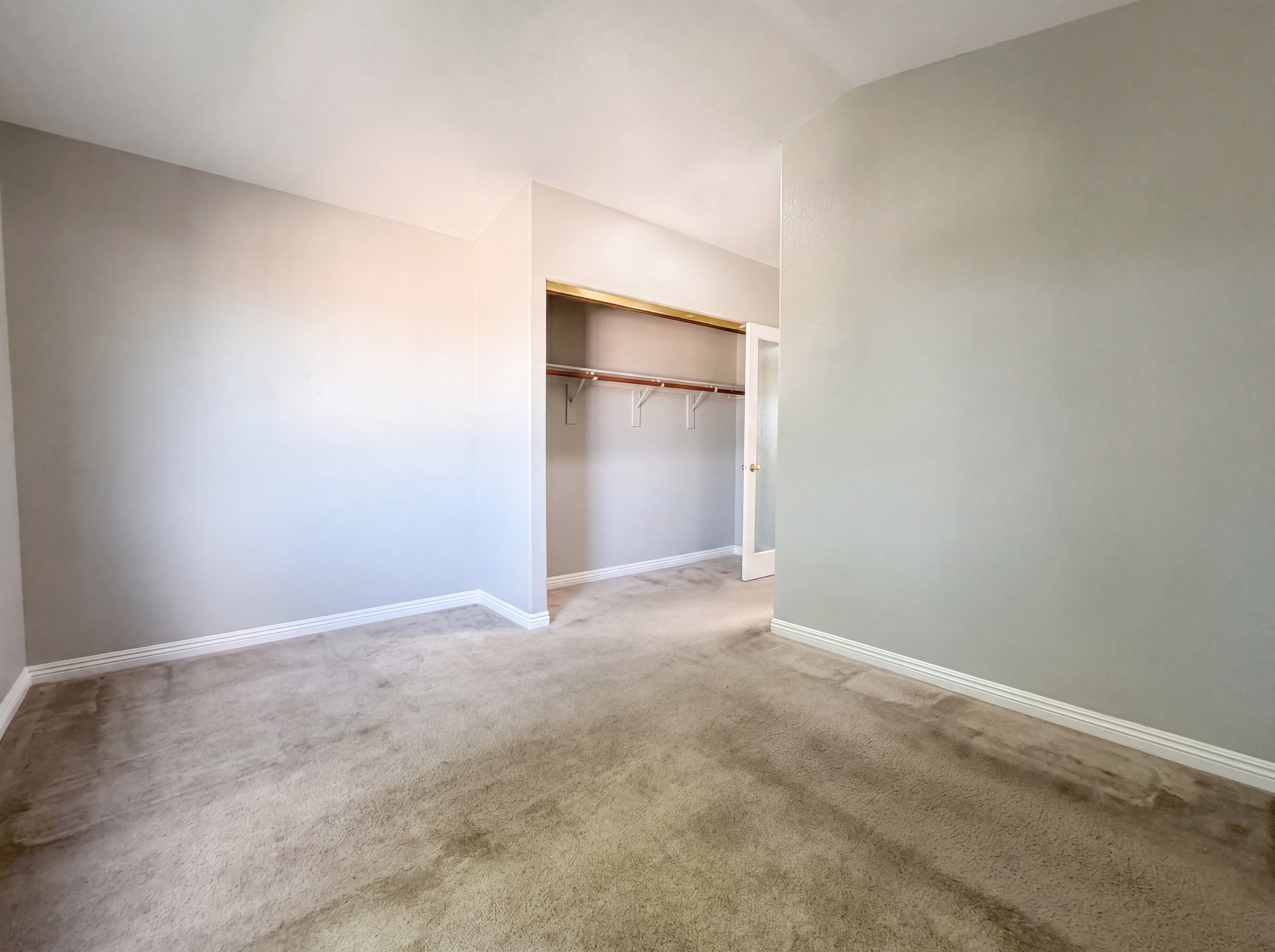 Photo 13 of 22 of 1800 Edmond St, Las Vegas, NV