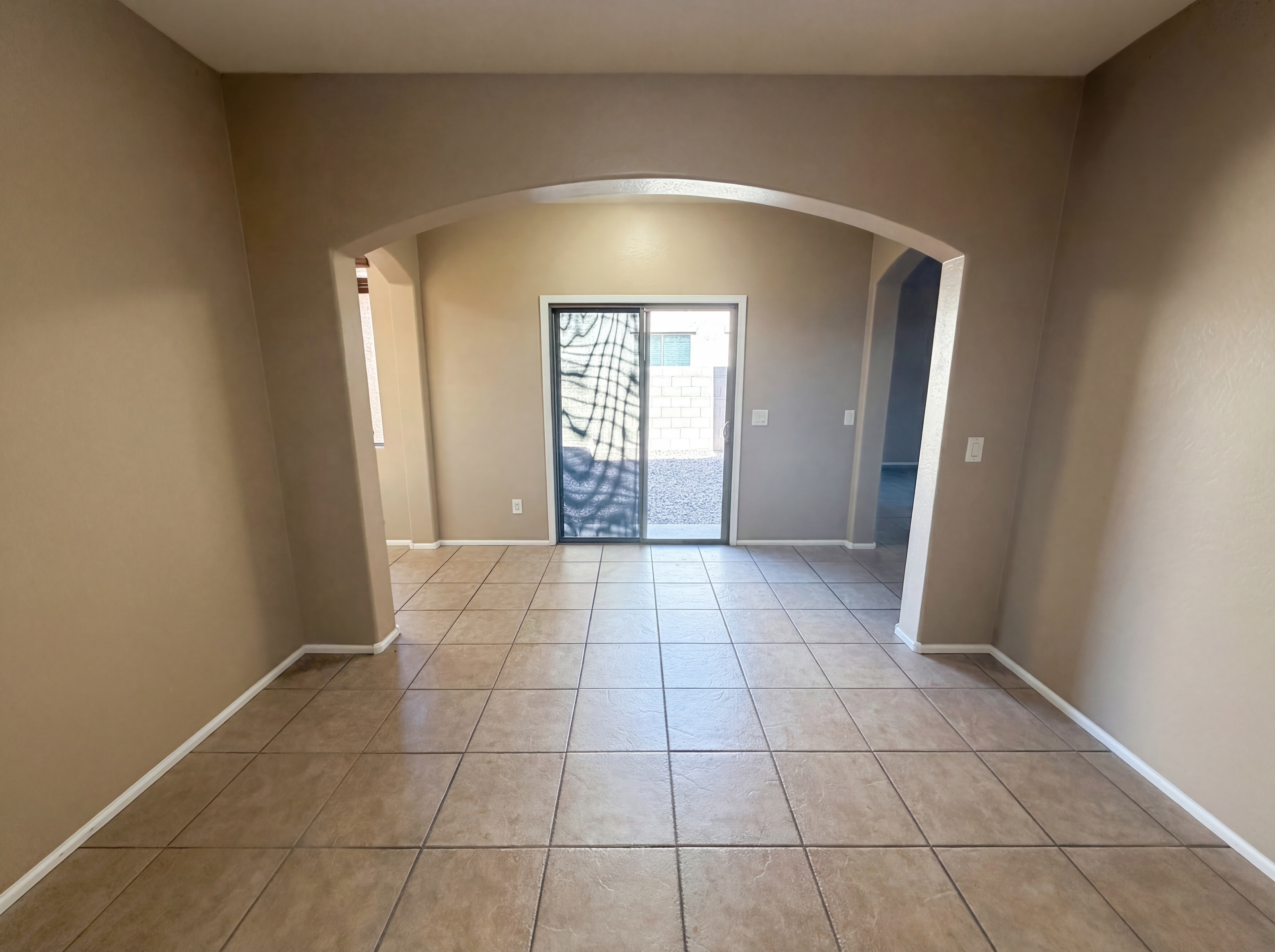 Photo 12 of 39 of 2634 E Ridge Creek Rd, Phoenix, AZ