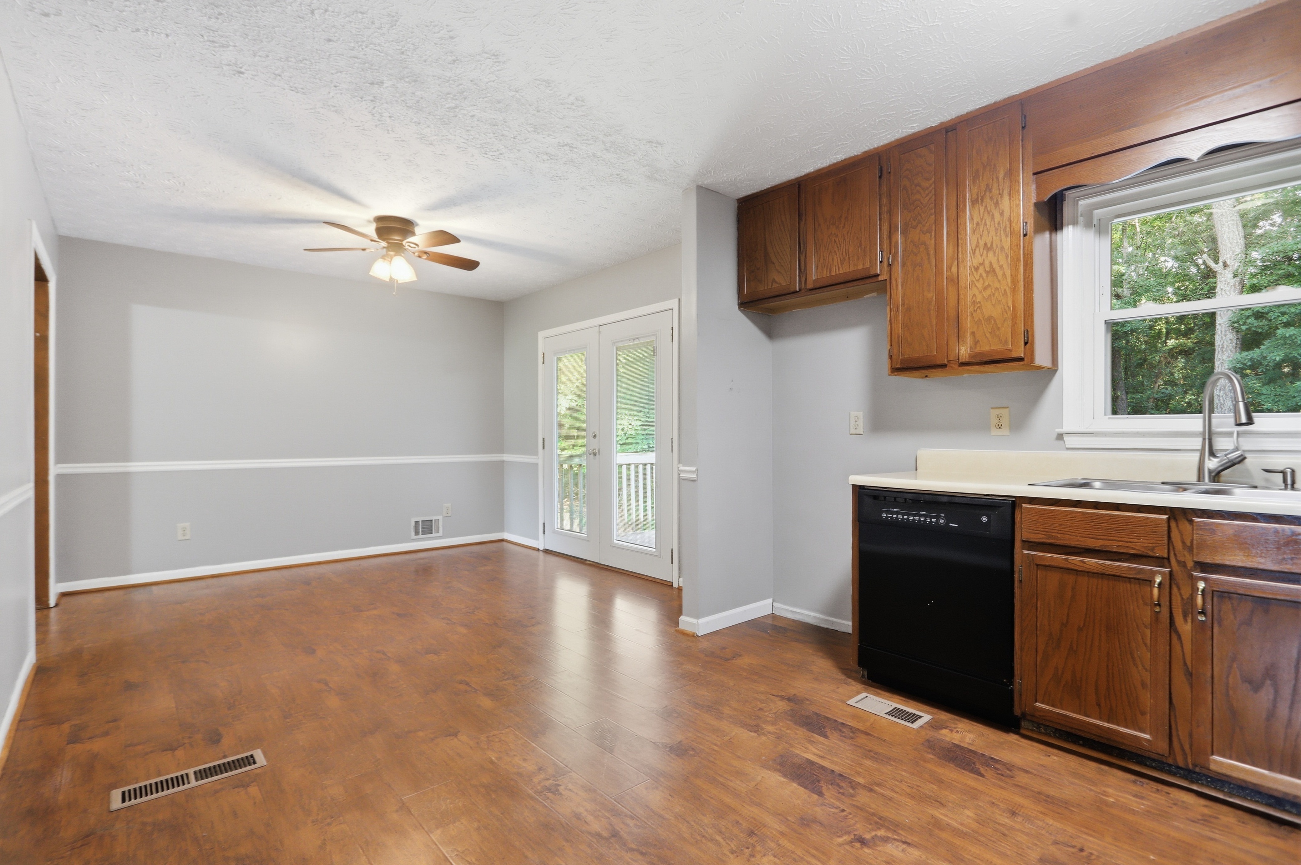 Photo 4 of 33 of 3 Crocker Ln, Hiram, GA