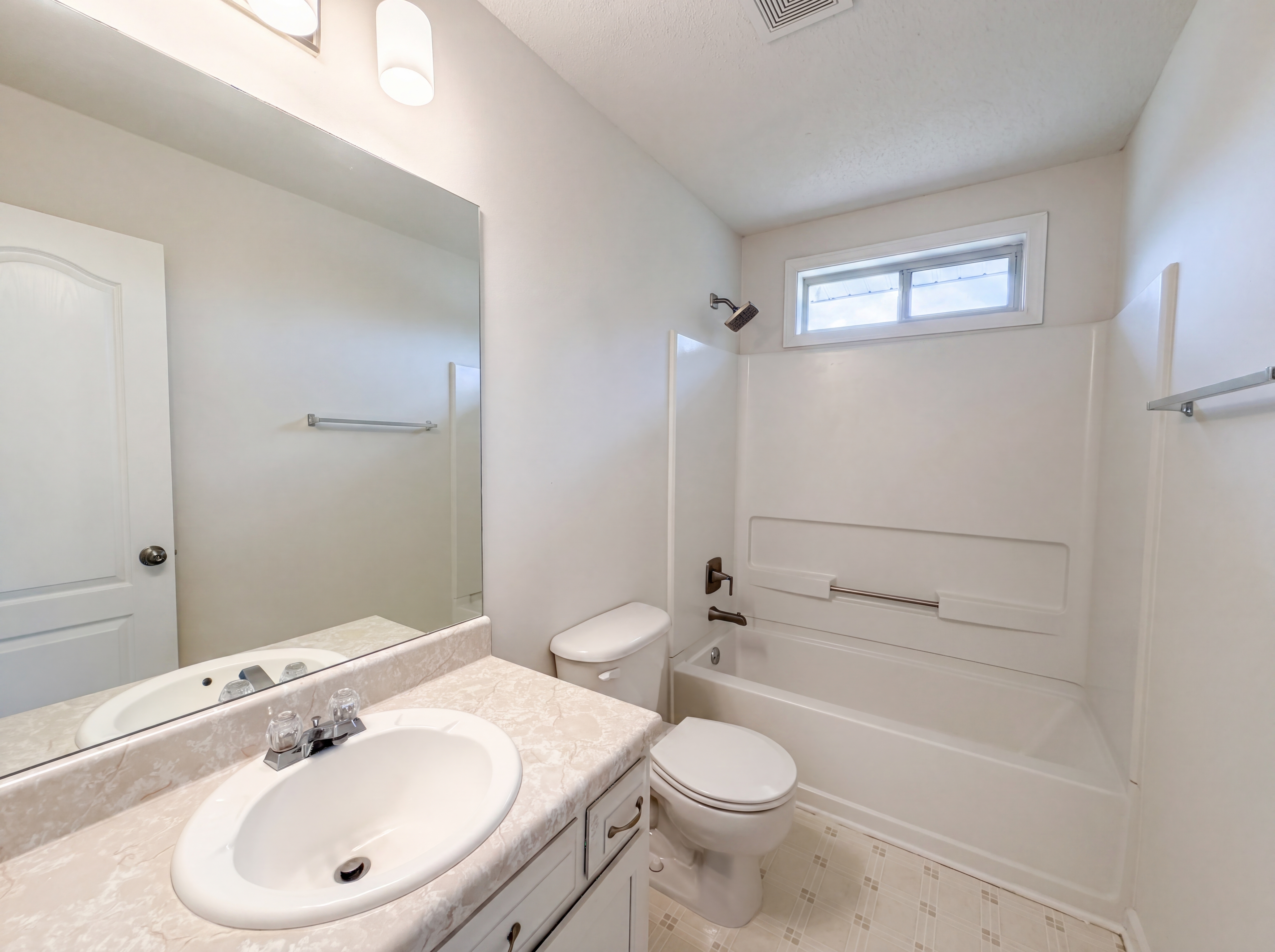 Photo 19 of 28 of 4484 Northridge Trl, Ellenwood, GA