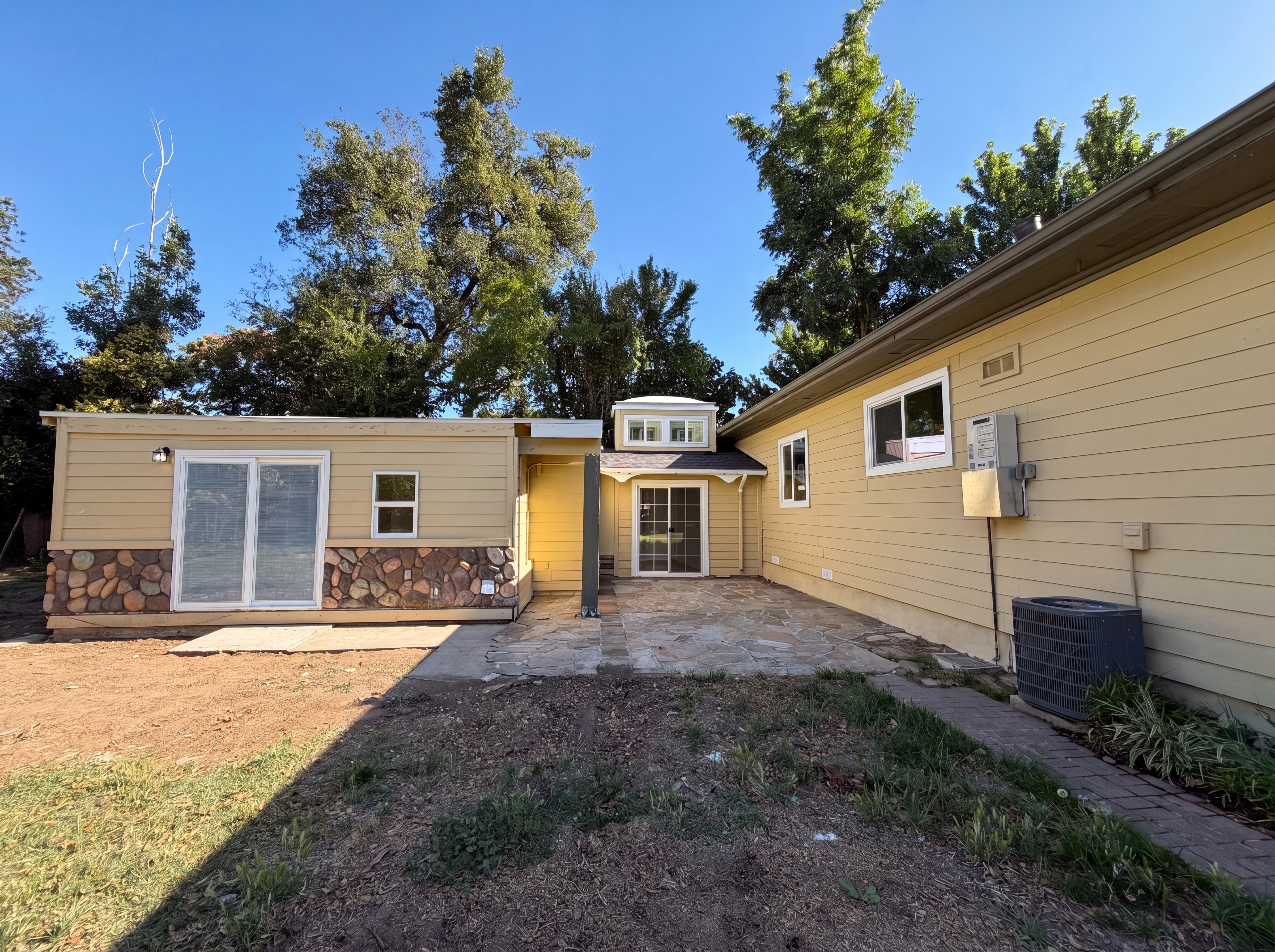 Photo 8 of 48 of 8233 Fair Way, Citrus Heights, CA