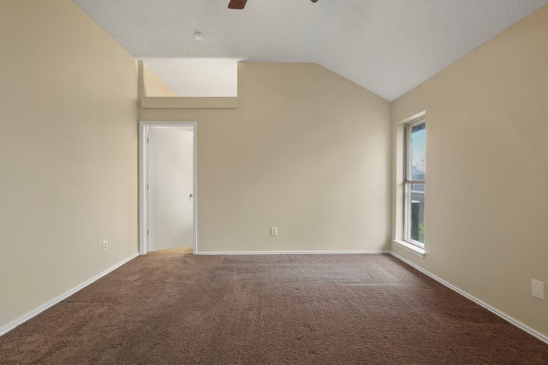 Photo 21 of 26 - 1113 Rosewood Ln, Lancaster, TX 75146