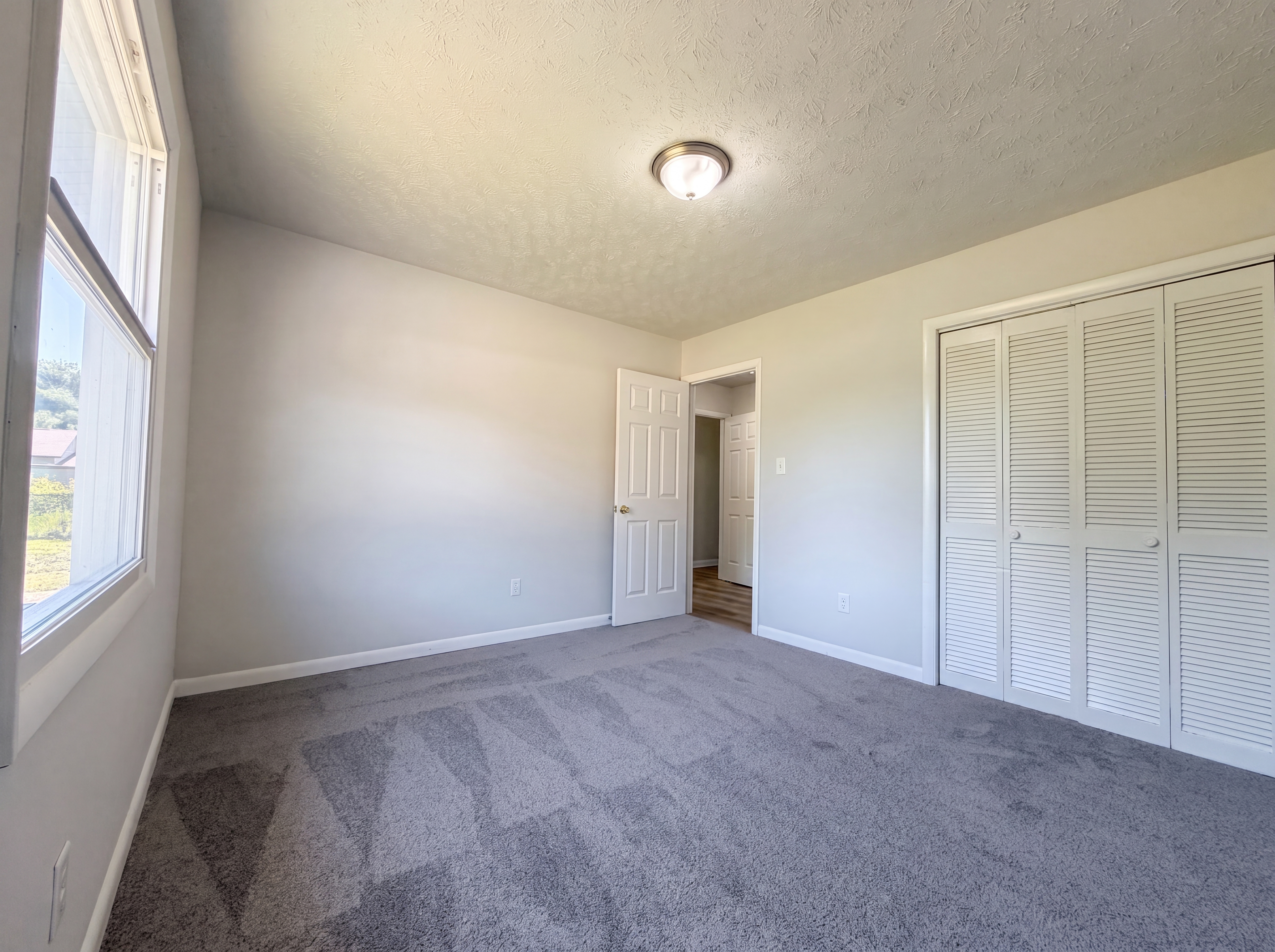 Photo 13 of 16 of 1843 Berriedale Dr, Fayetteville, NC