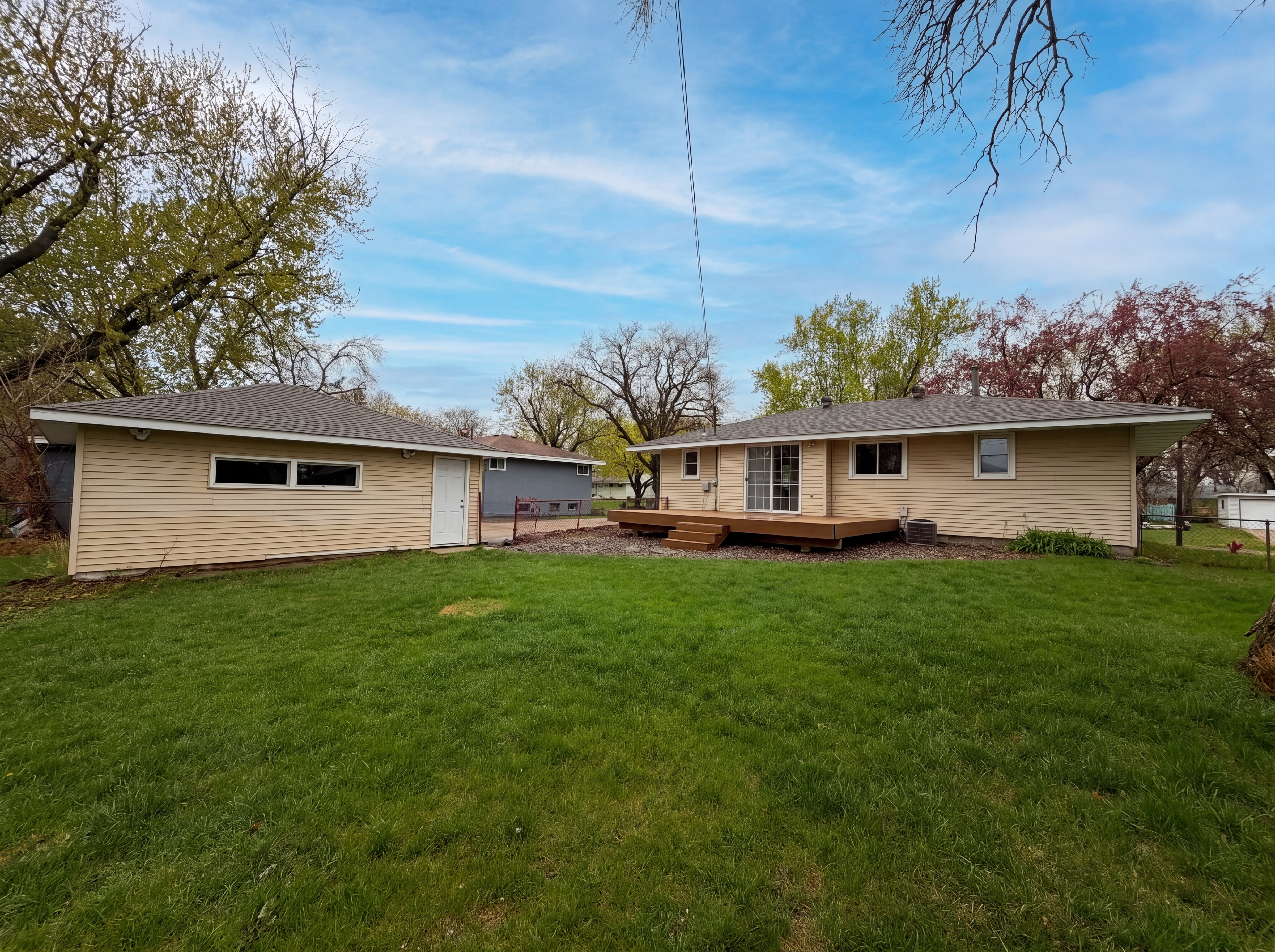 Photo 20 of 22 of 2807 Ohenry Rd, Brooklyn Center, MN