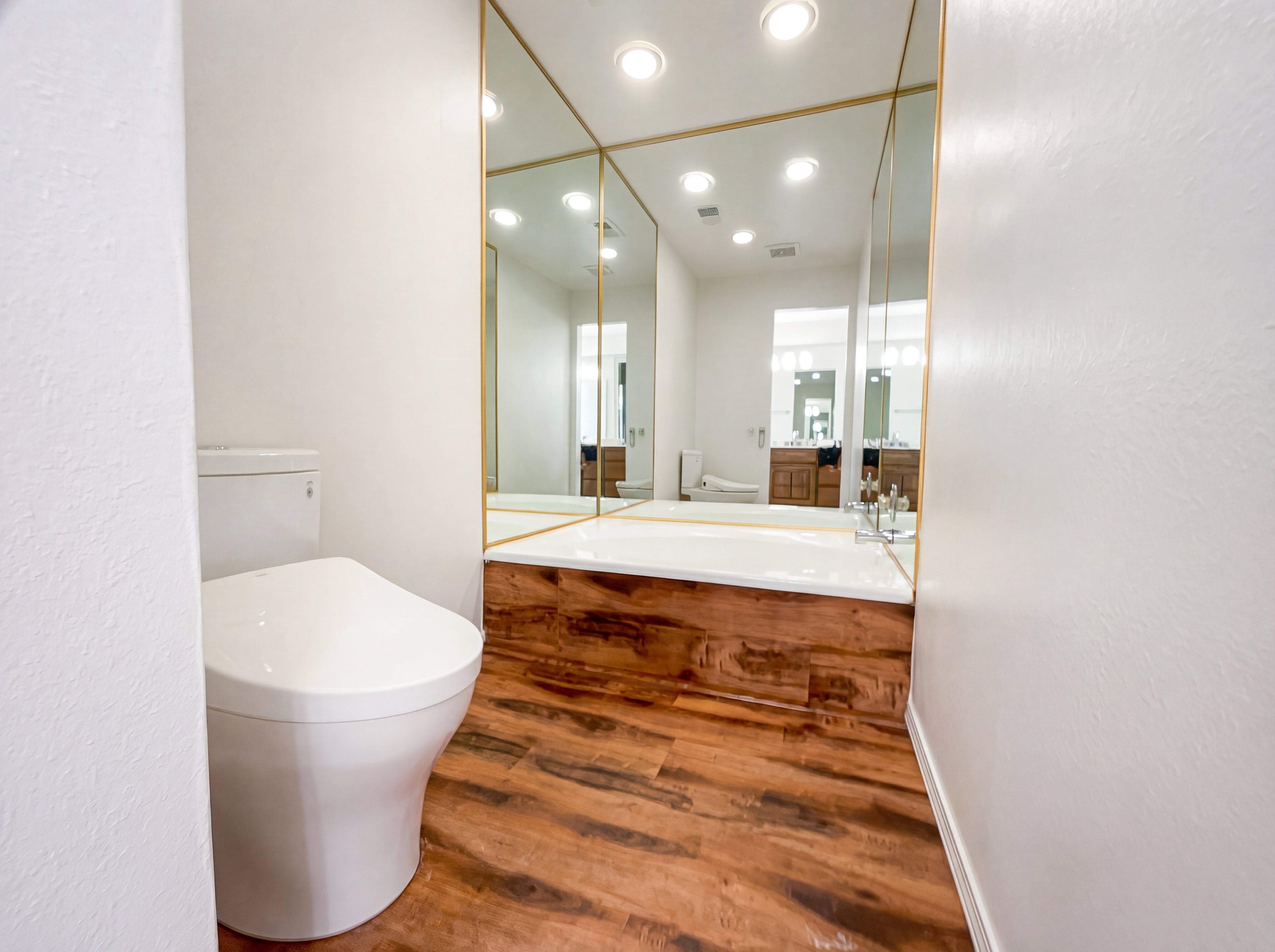 Photo 19 of 28 of 438 Pinon Creek Rd SE, Albuquerque, NM