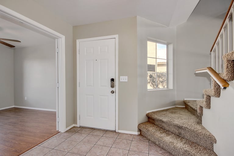Photo 9 of 33 - 7529 E Monte Ave, Mesa, AZ 85209