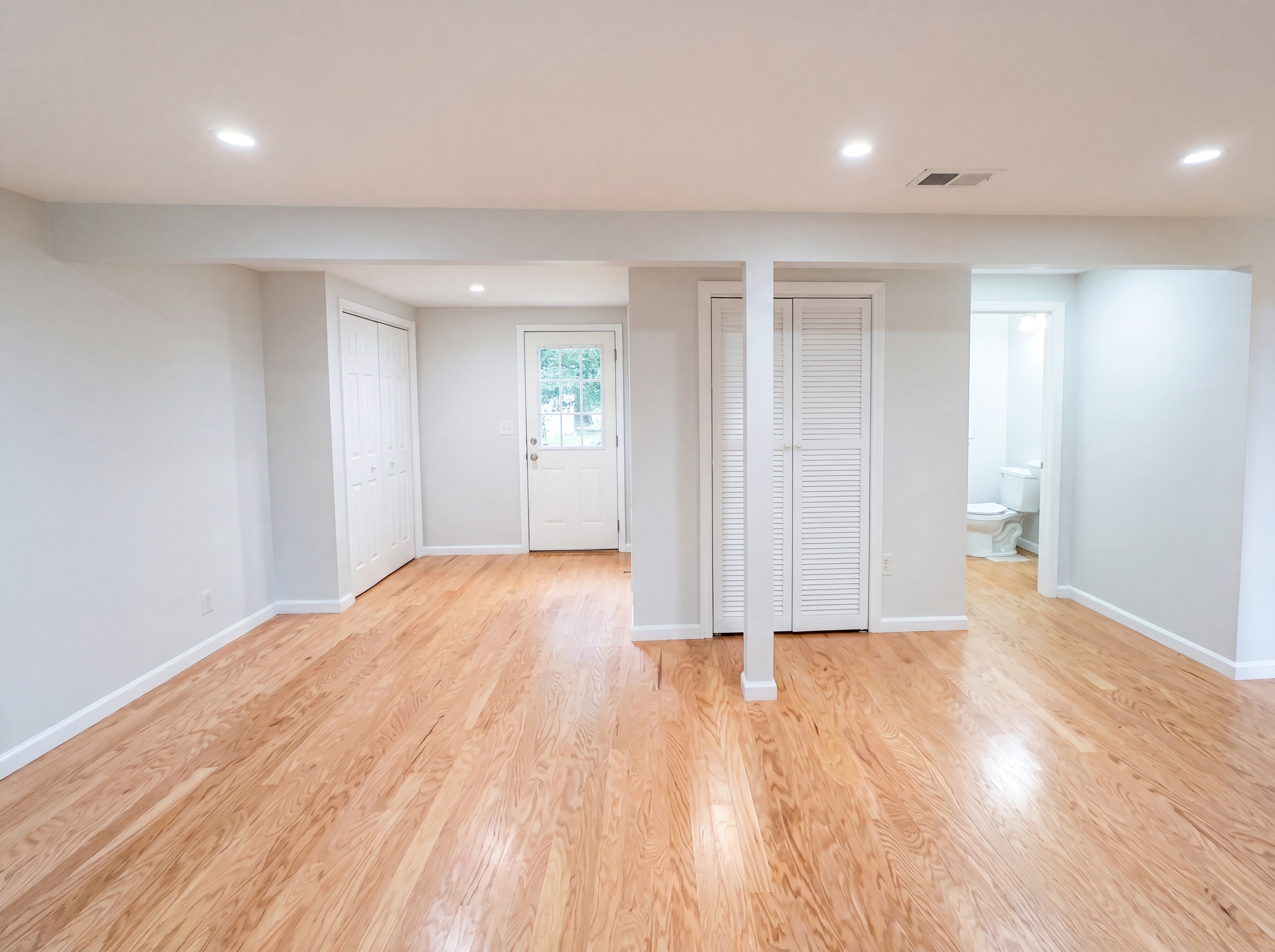 Photo 16 of 20 of 3802 Forestdale Ave, Woodbridge, VA