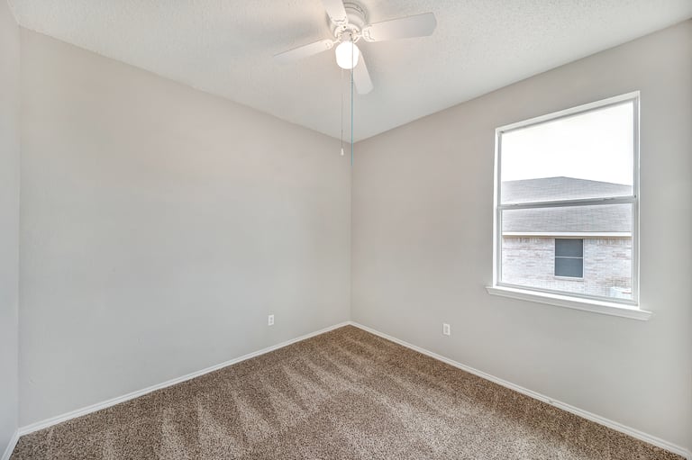 Photo 19 of 26 - 6400 Rainwater Way, Fort Worth, TX 76179
