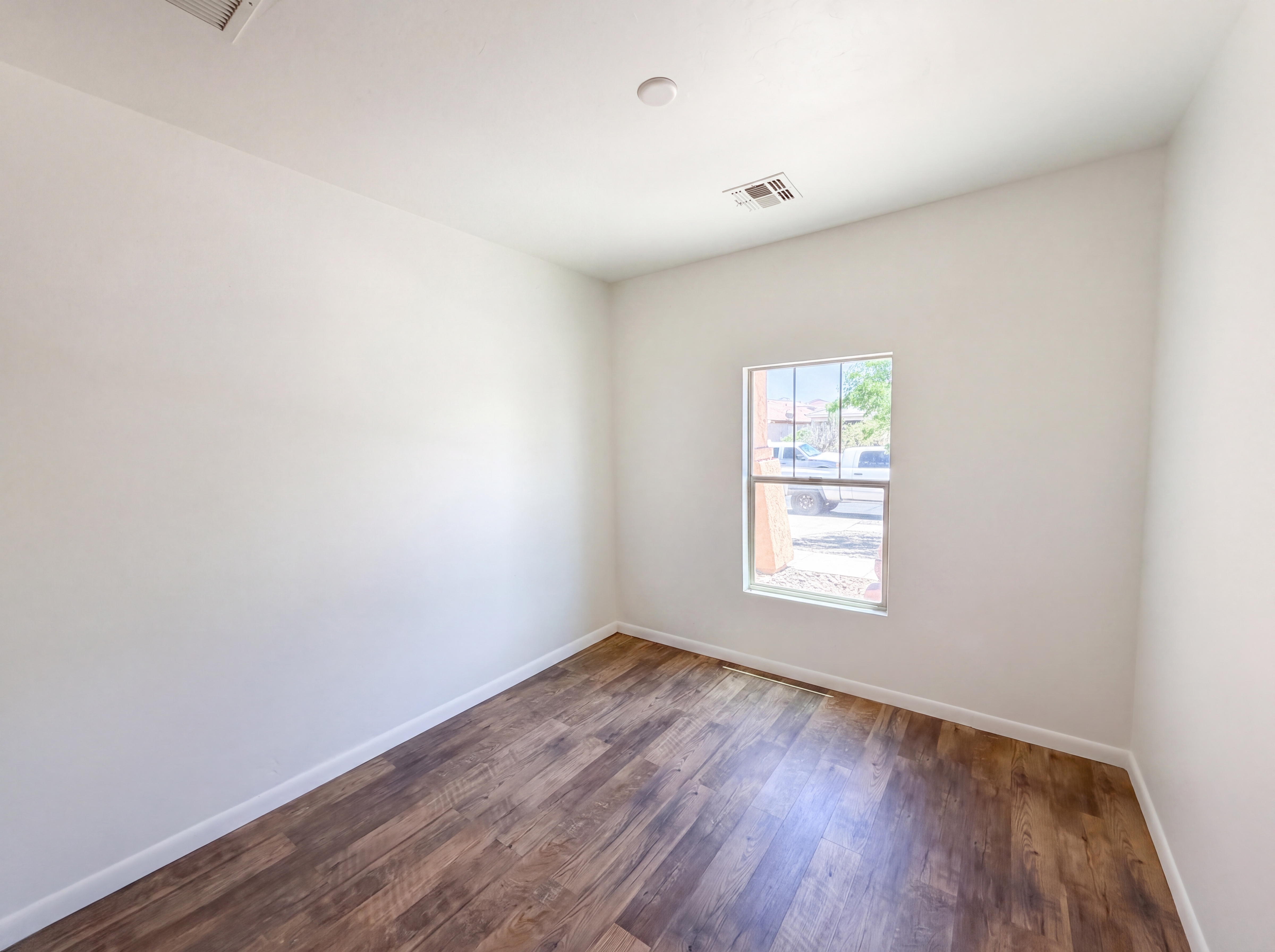 Photo 12 of 19 of 880 W Calle Valenciana, Sahuarita, AZ