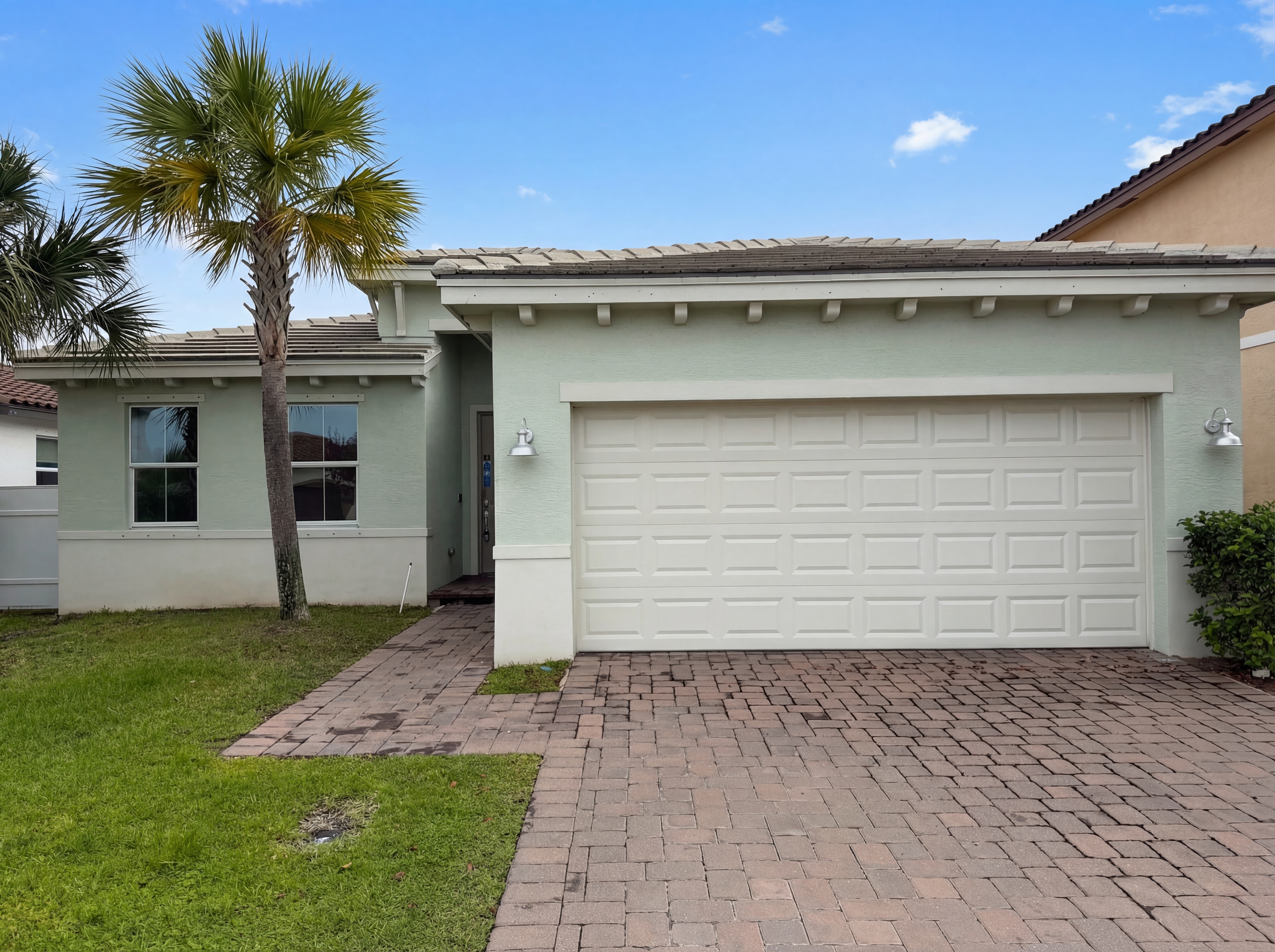 Photo 8 of 28 of 12473 NW Lynch Ln, Port Saint Lucie, FL