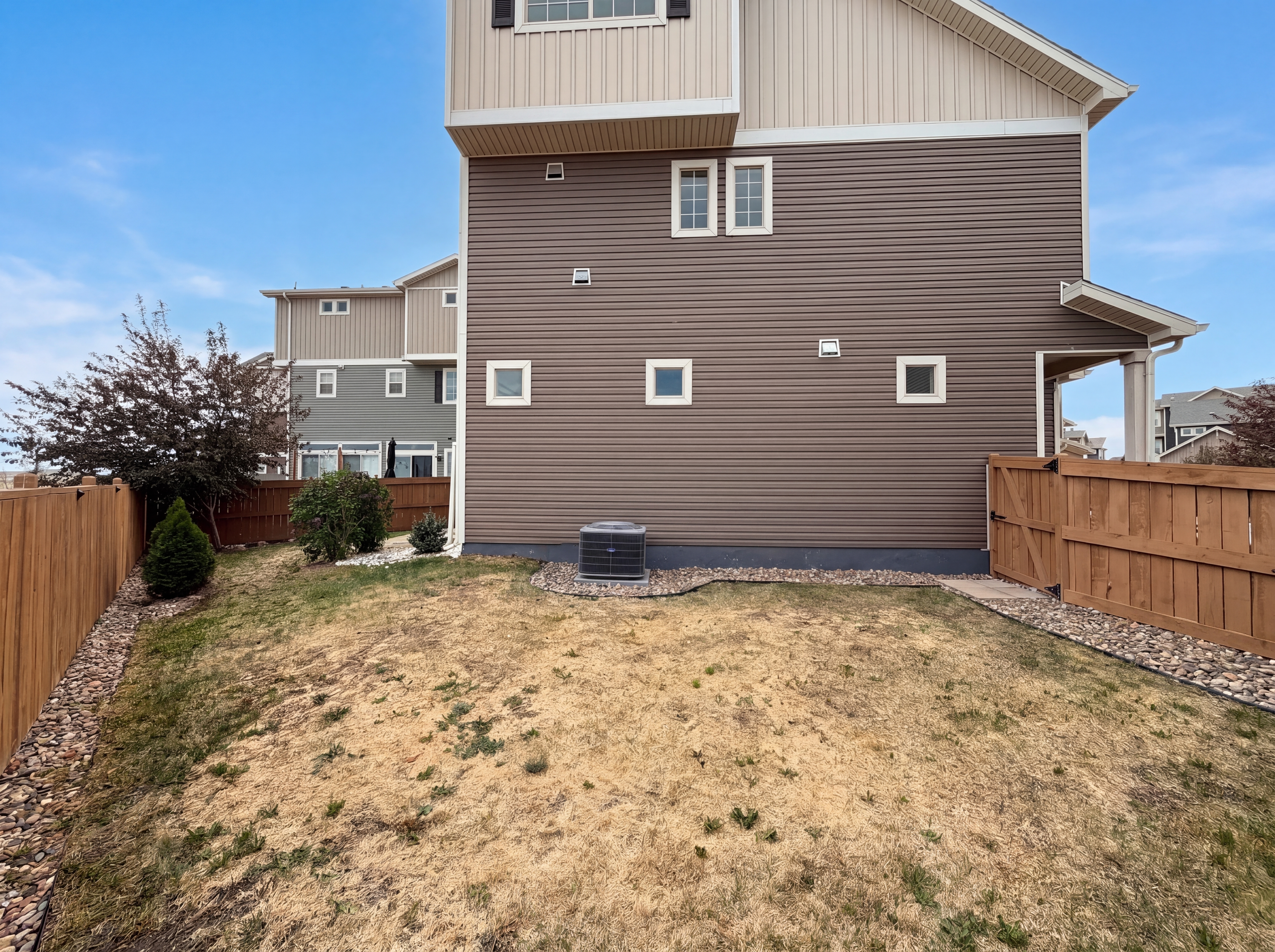 Photo 31 of 34 of 10186 Zeno St, Commerce City, CO