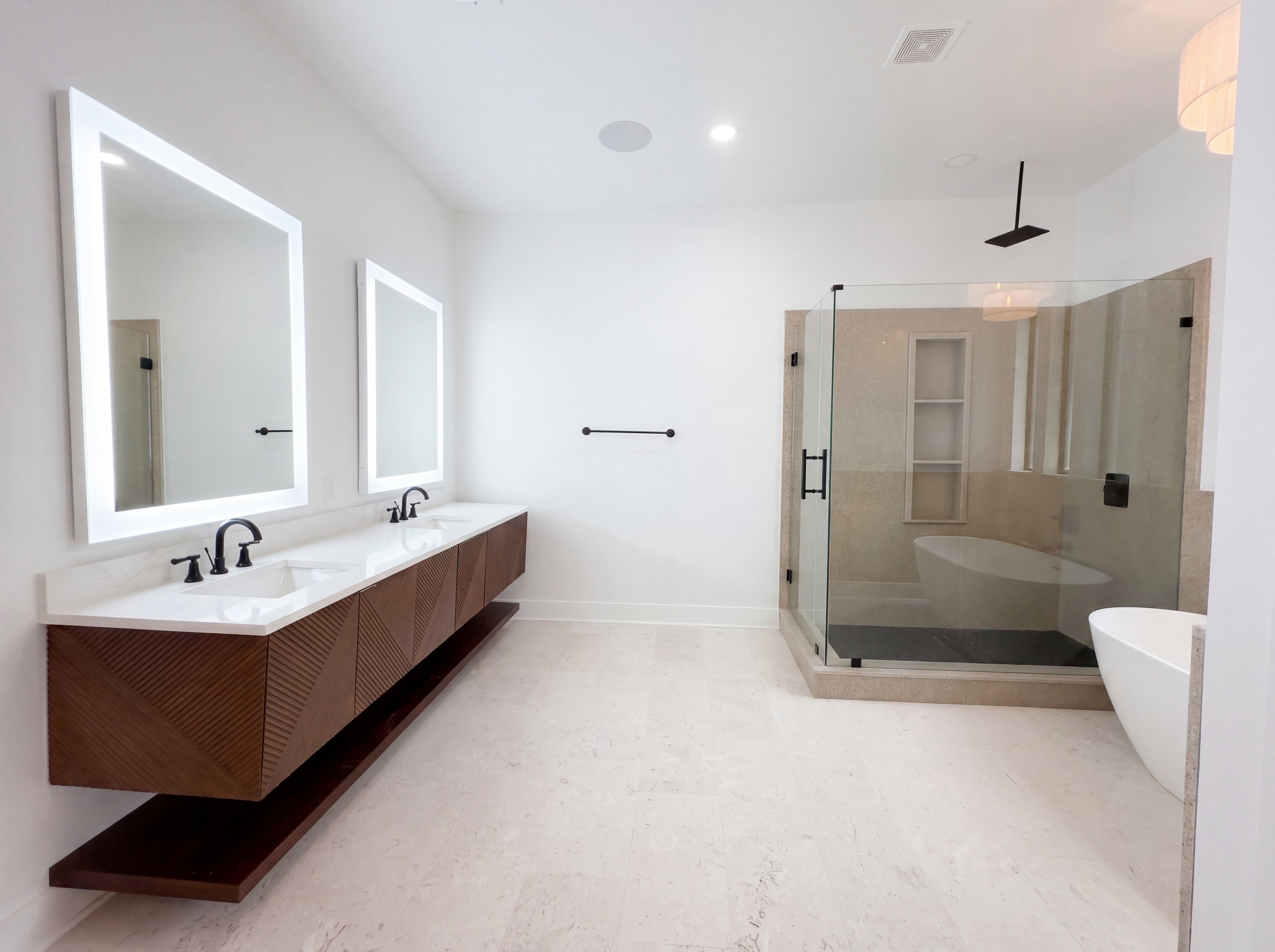 Photo 12 of 26 of 3600 Asaro Pl, Plano, TX