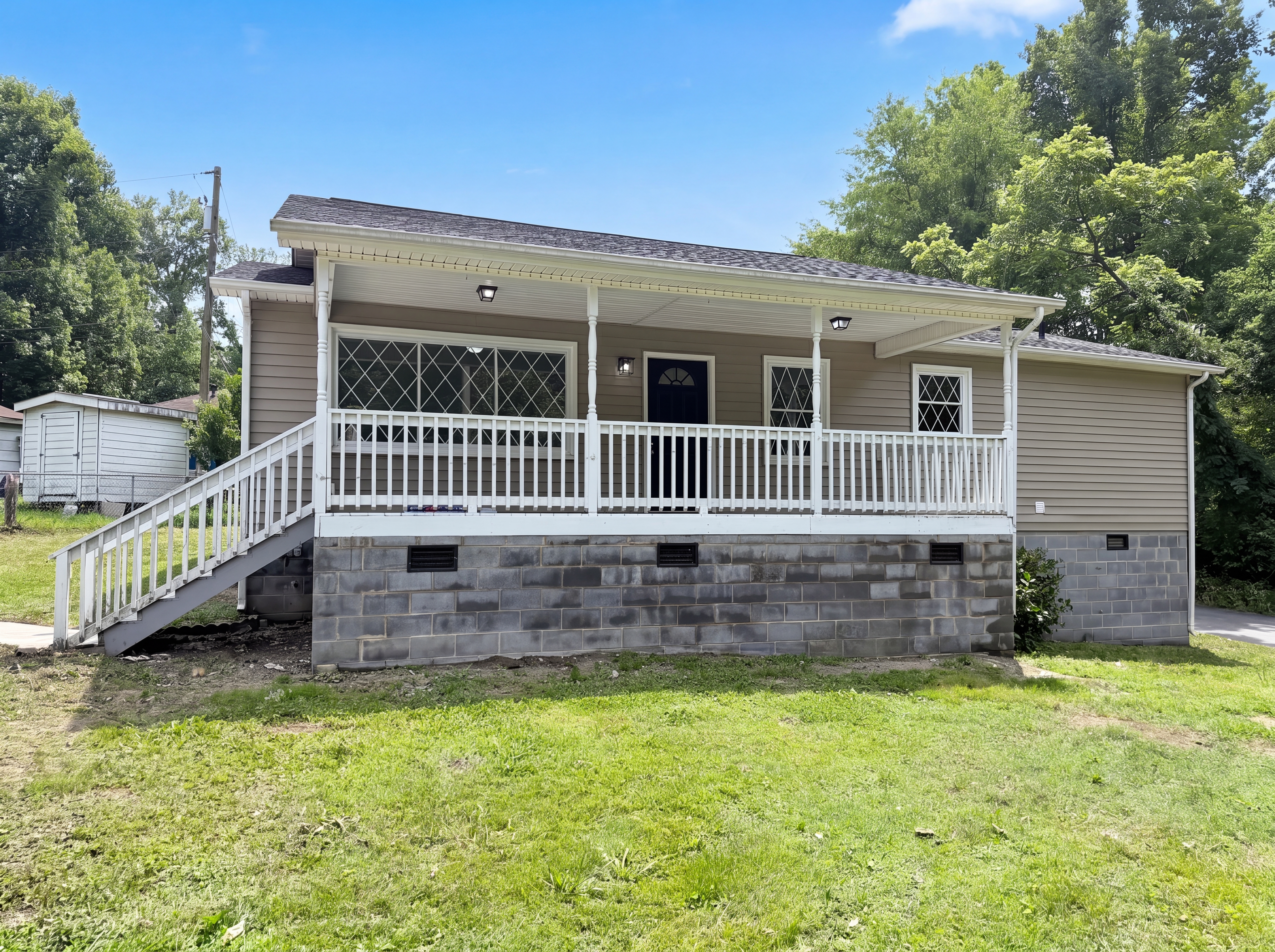 Photo 12 of 16 of 313 Black St, Cherryville, NC