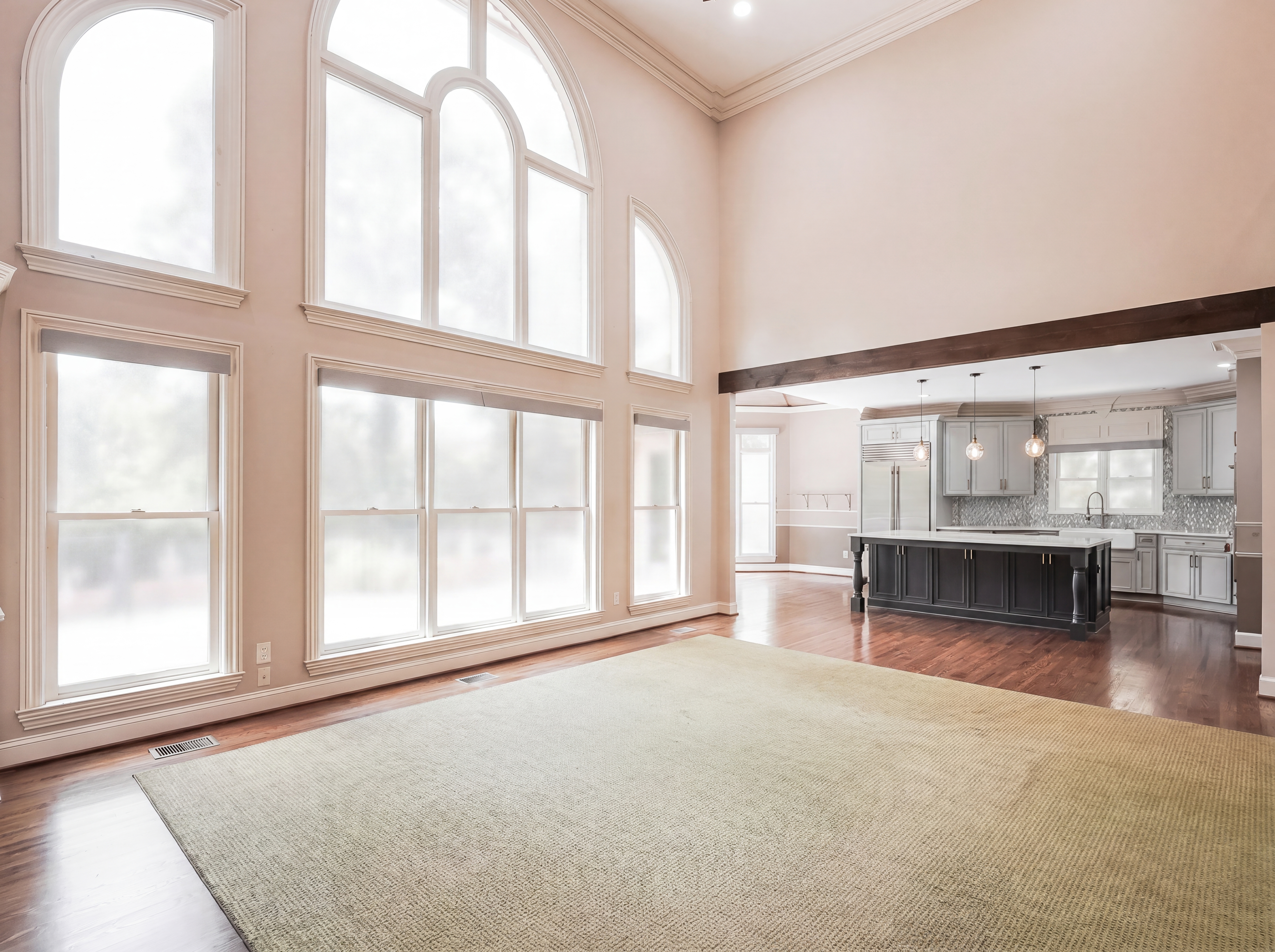 Photo 7 of 35 of 5064 Greystone Way, Hoover, AL