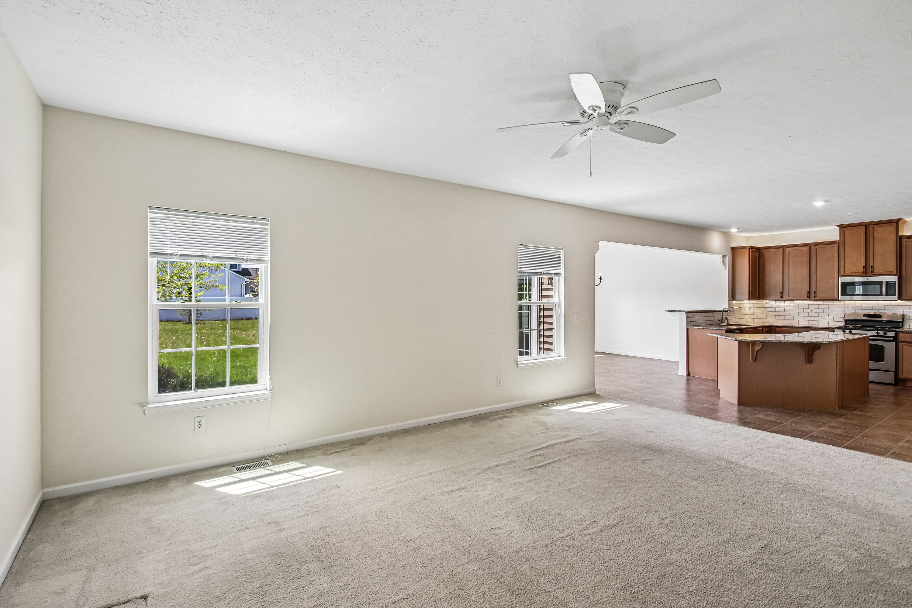 Photo 14 of 48 of 6007 Amber Dr, Farmington, NY