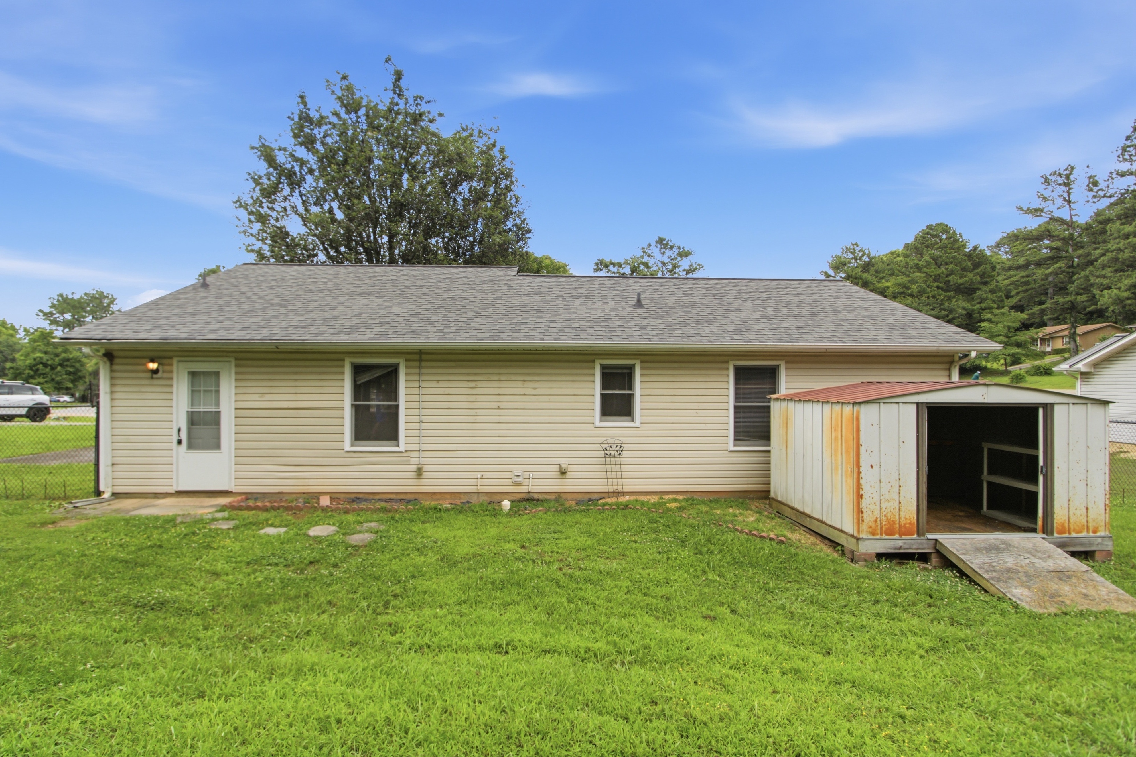 Photo 5 of 43 of 52 Echota Rd NE, Cartersville, GA