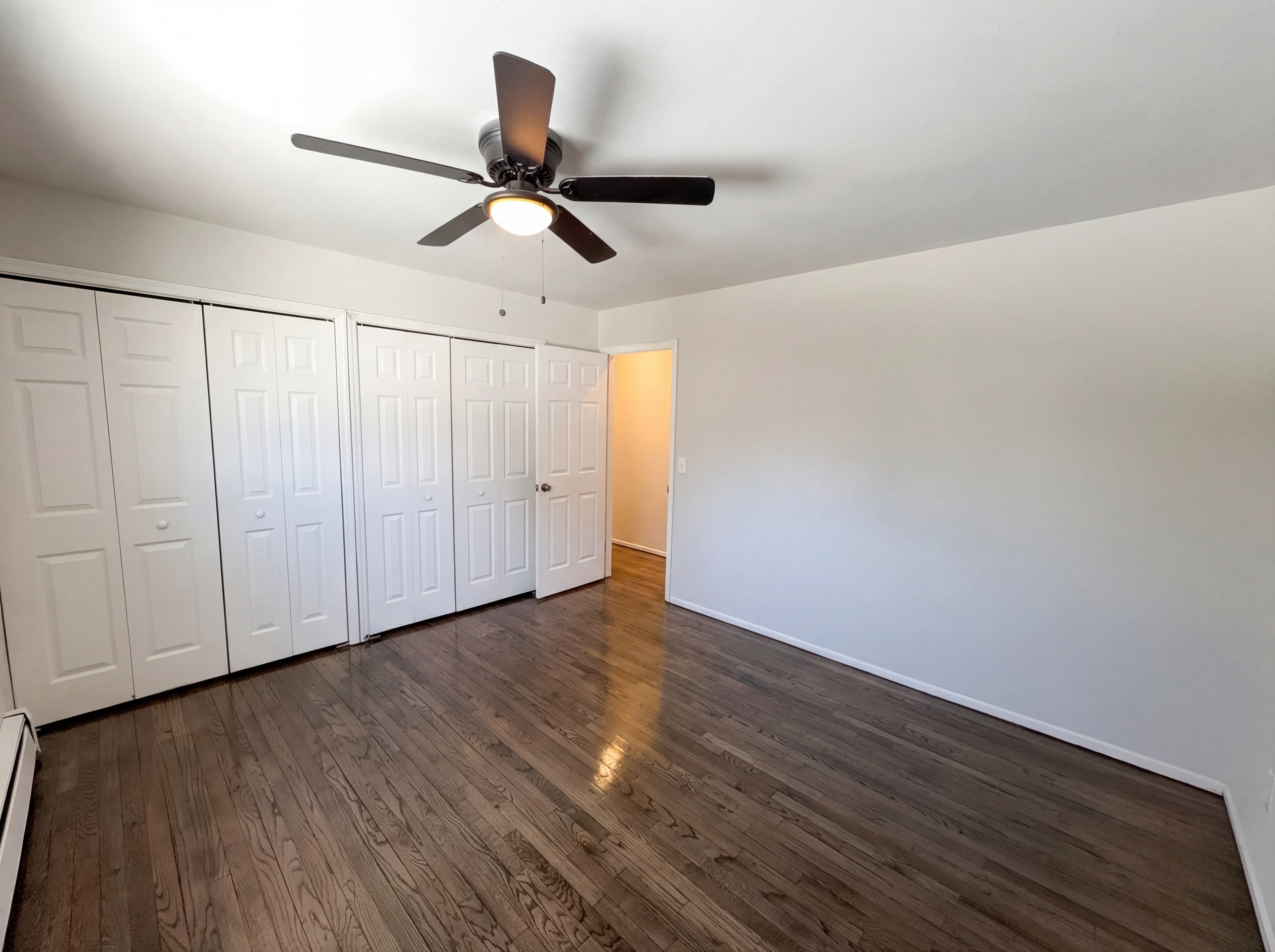 Photo 4 of 24 of 47 Brandywine Cir, Piscataway, NJ