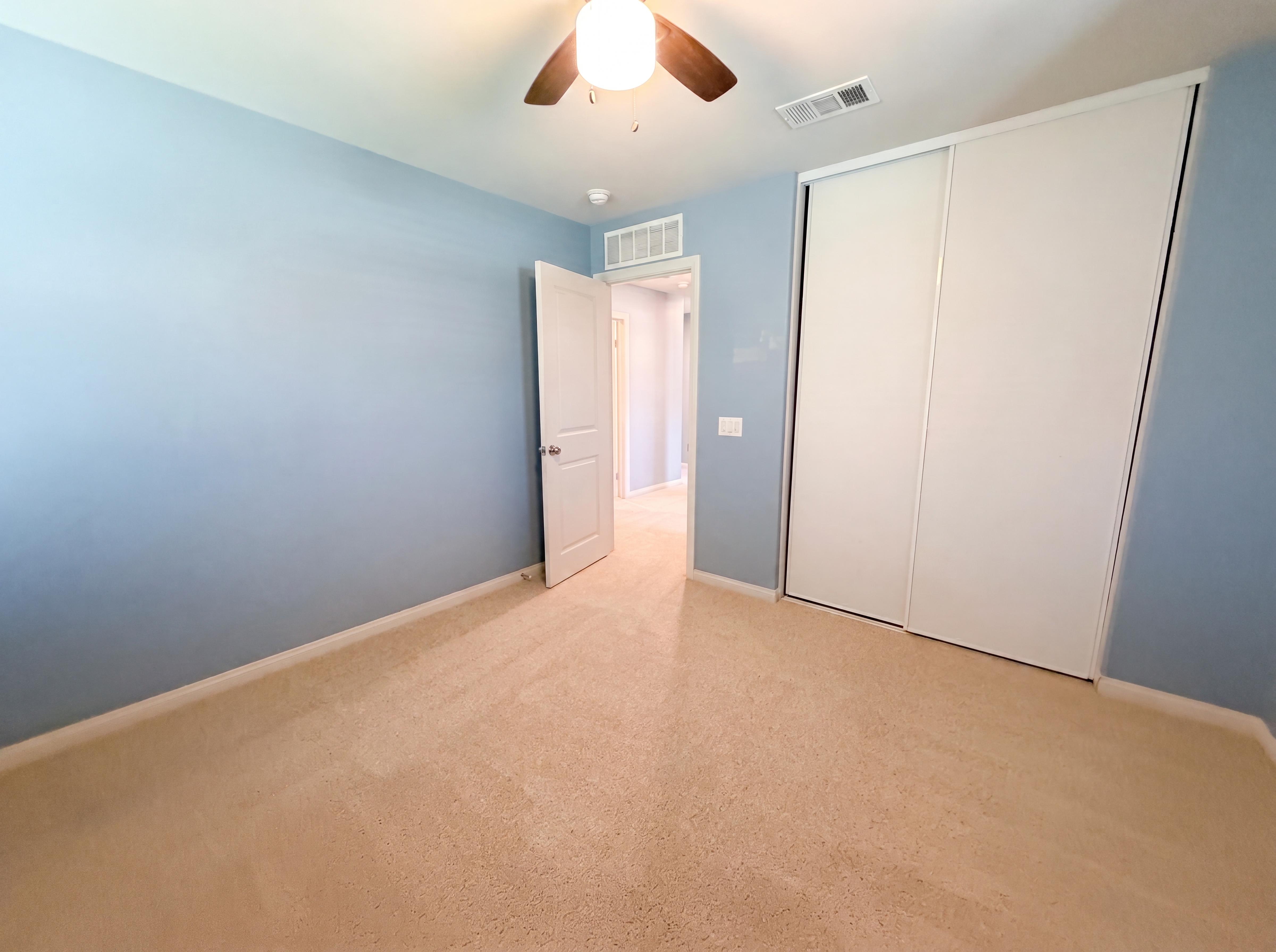 Photo 14 of 24 of 383 Eureka Dr, Santa Paula, CA