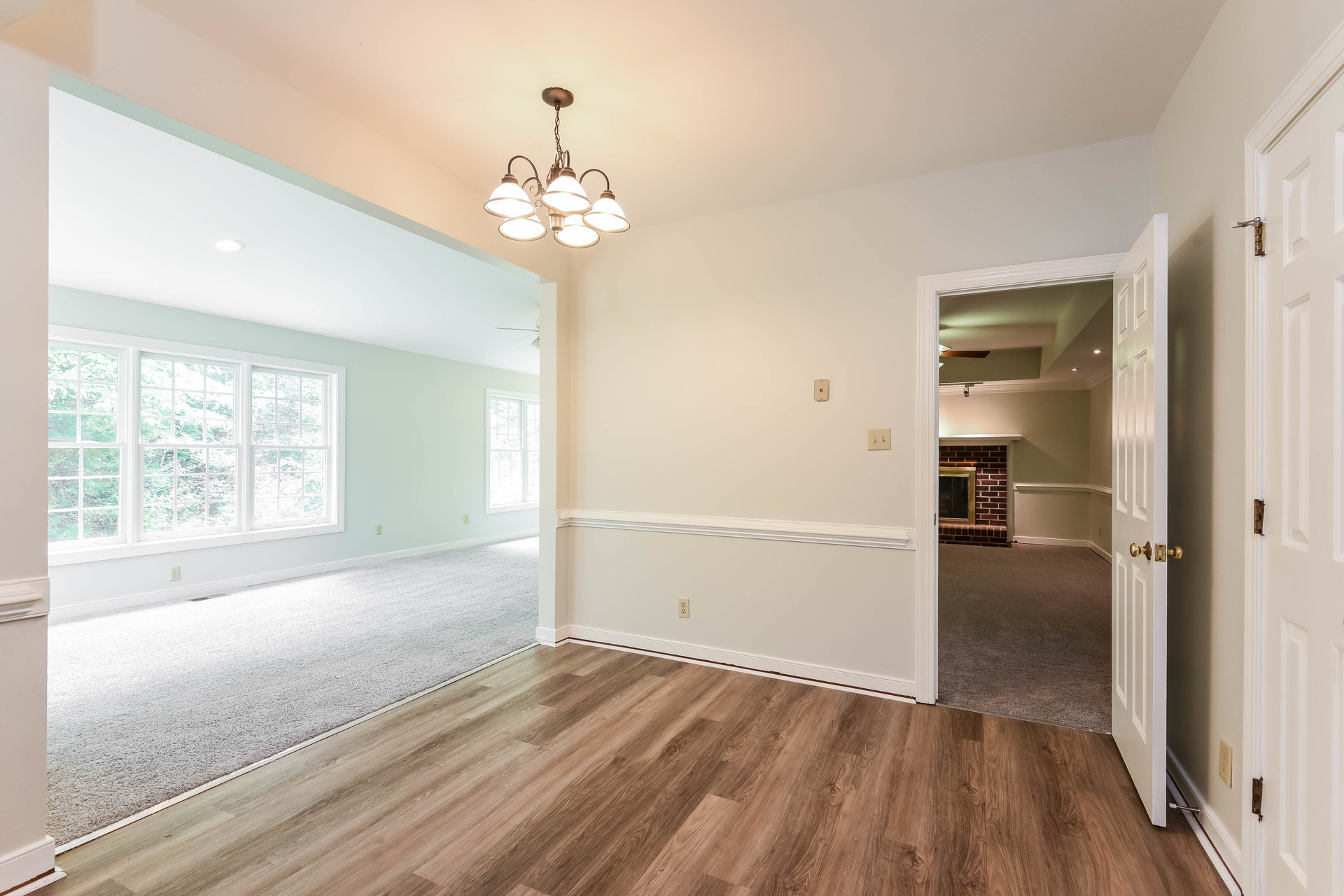 Photo 7 of 21 of 8201 Yolanda Rd, Henrico, VA