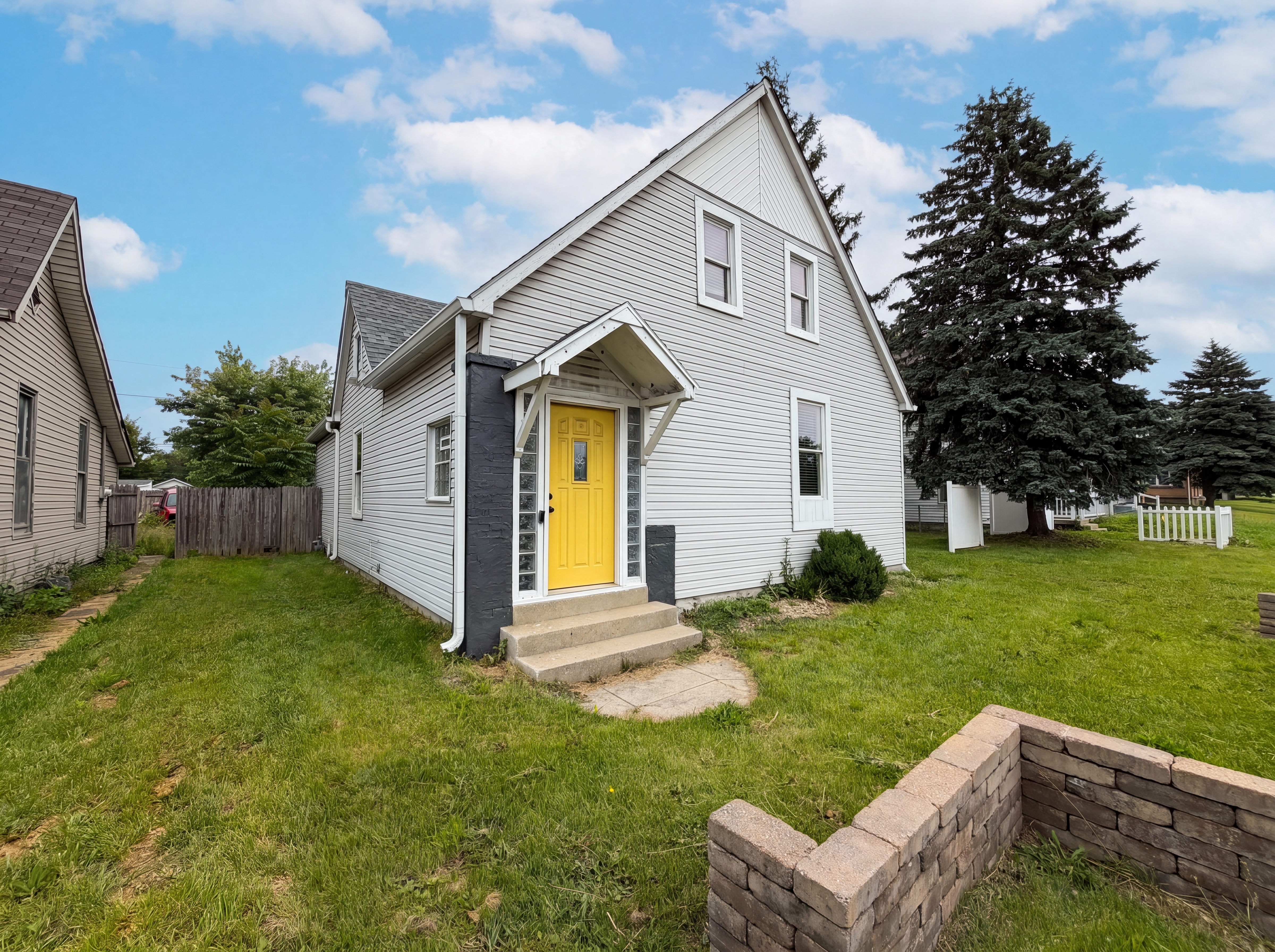 Photo 21 of 25 of 1510 E Raymond St, Indianapolis, IN