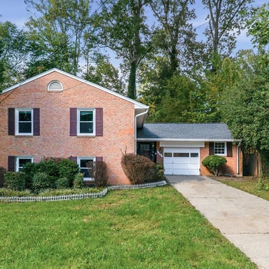 Property photo 1 of 8706 Braeburn Dr