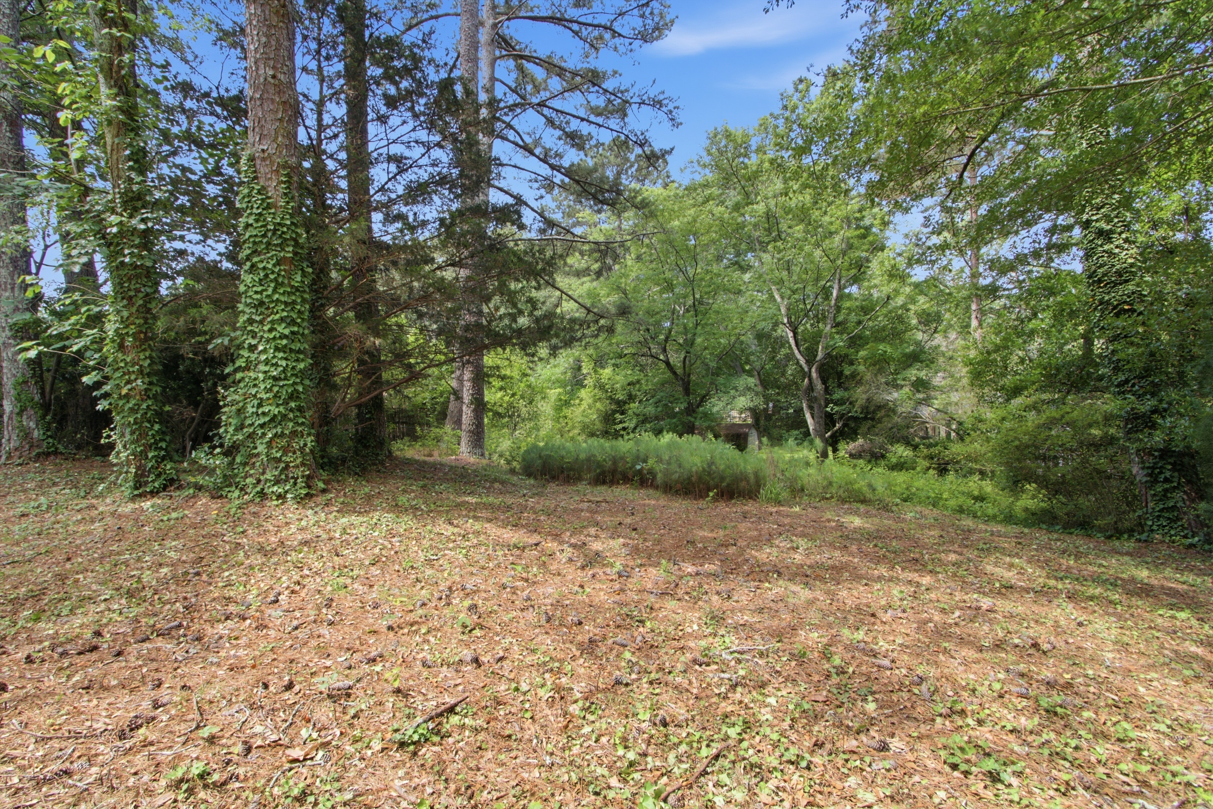 Photo 27 of 29 of 71 Bethesda Church Rd, Lawrenceville, GA