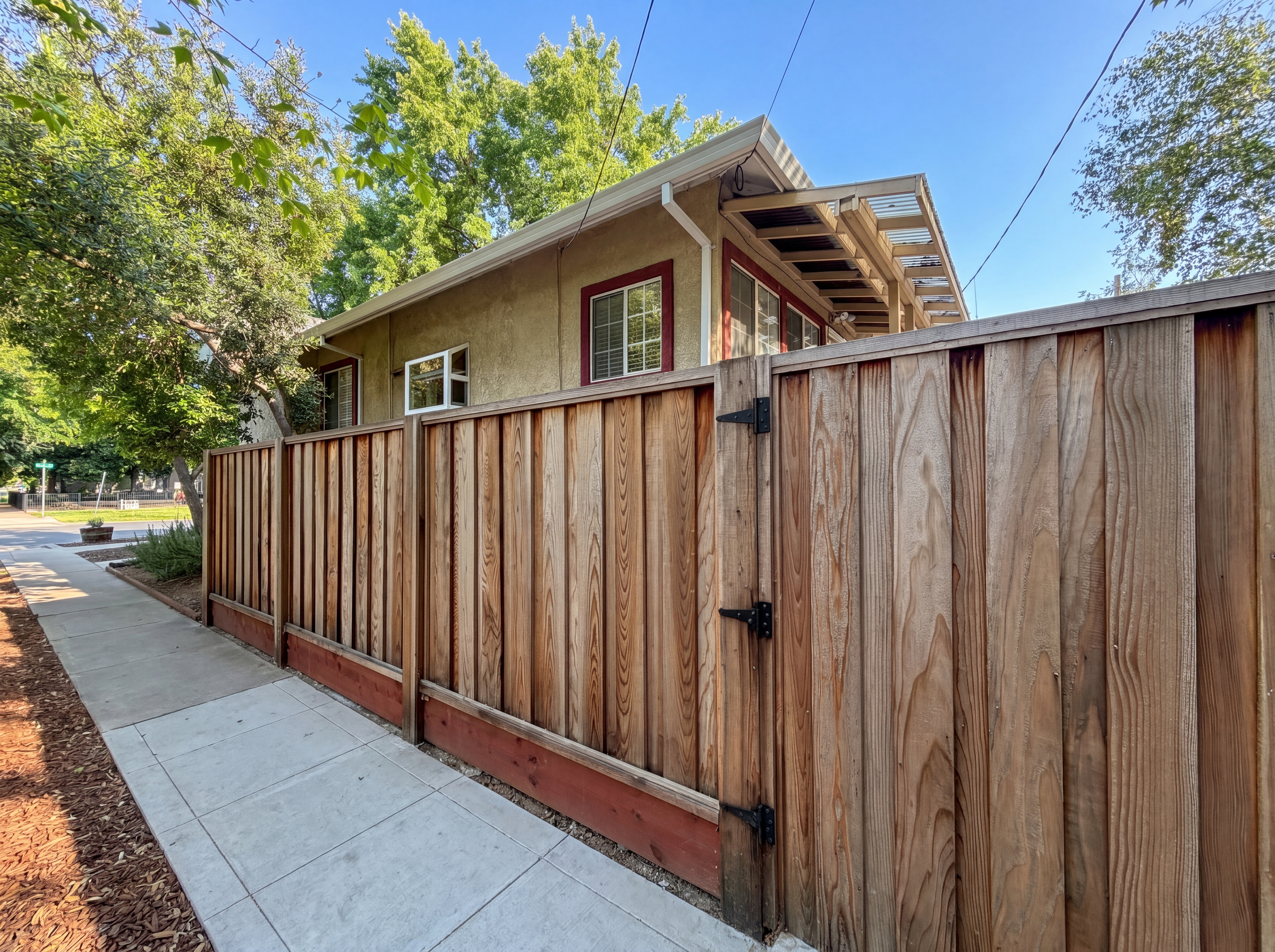 Photo 36 of 45 of 231 22nd St, Sacramento, CA
