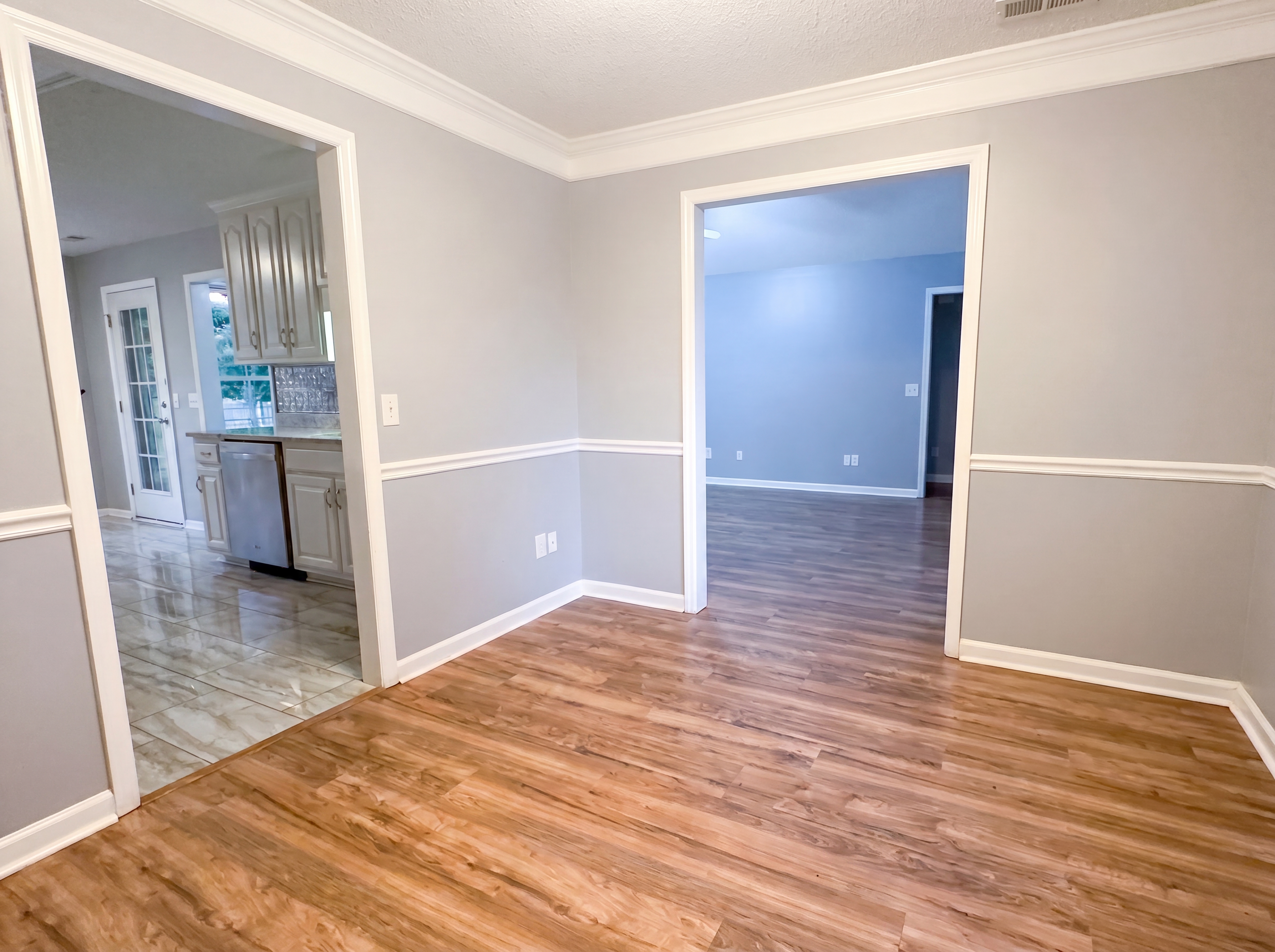 Photo 7 of 19 of 223 Williston Dr, Huntsville, AL