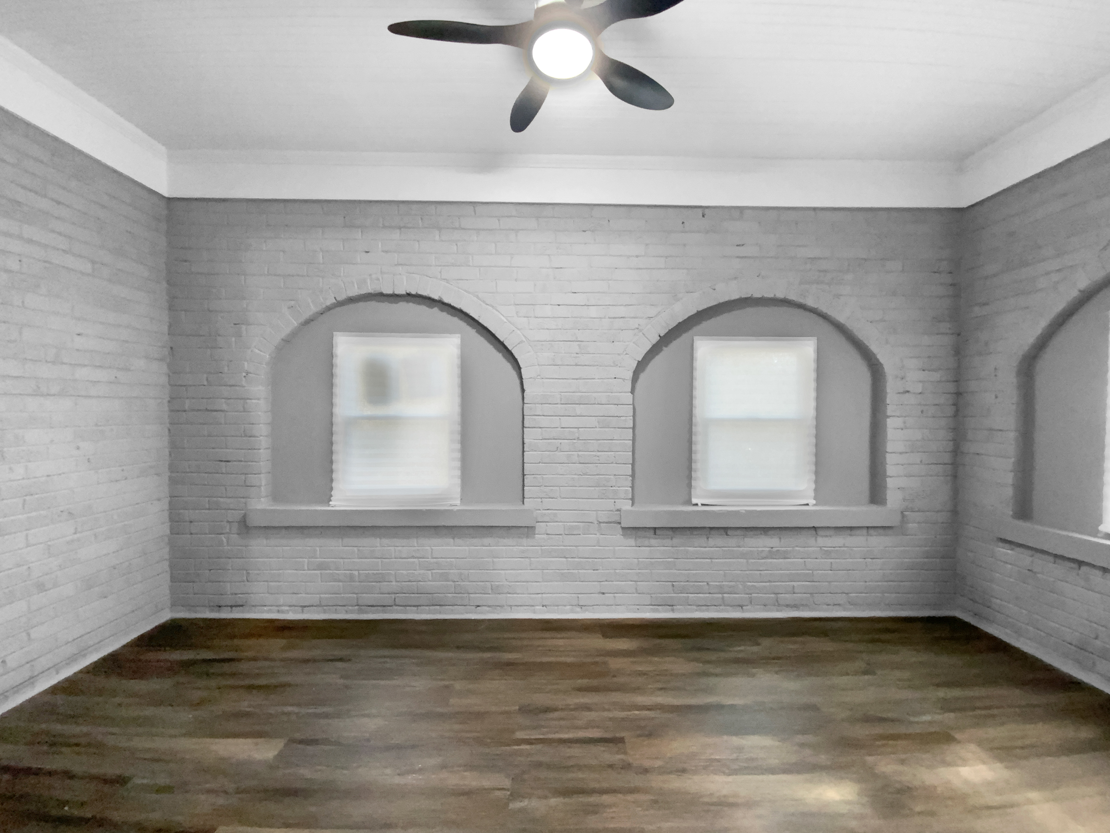Photo 17 of 21 of 1033 Graymont Ave W, Birmingham, AL