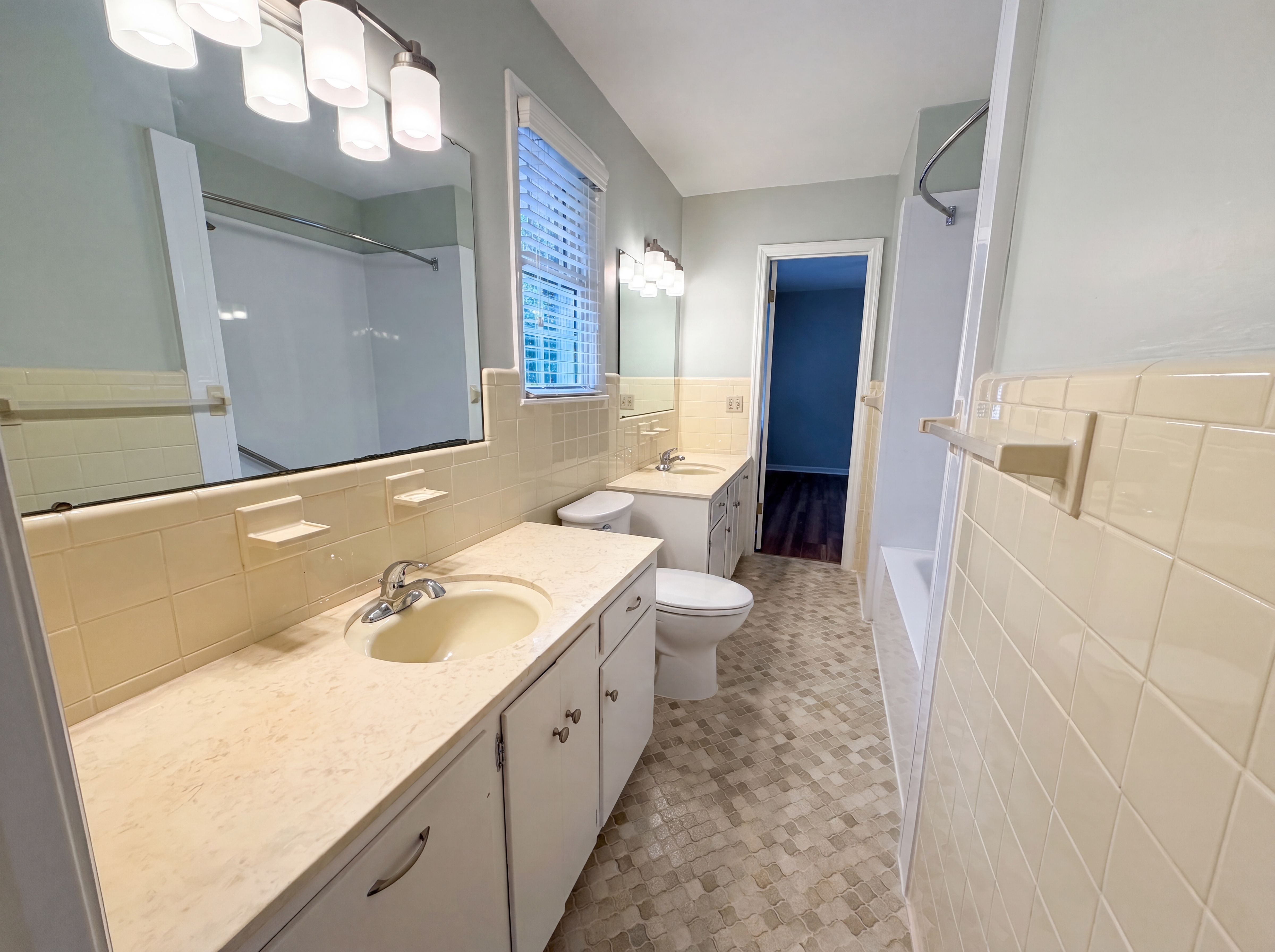 Photo 17 of 31 of 240 Hiram Allen Rd, Blythewood, SC