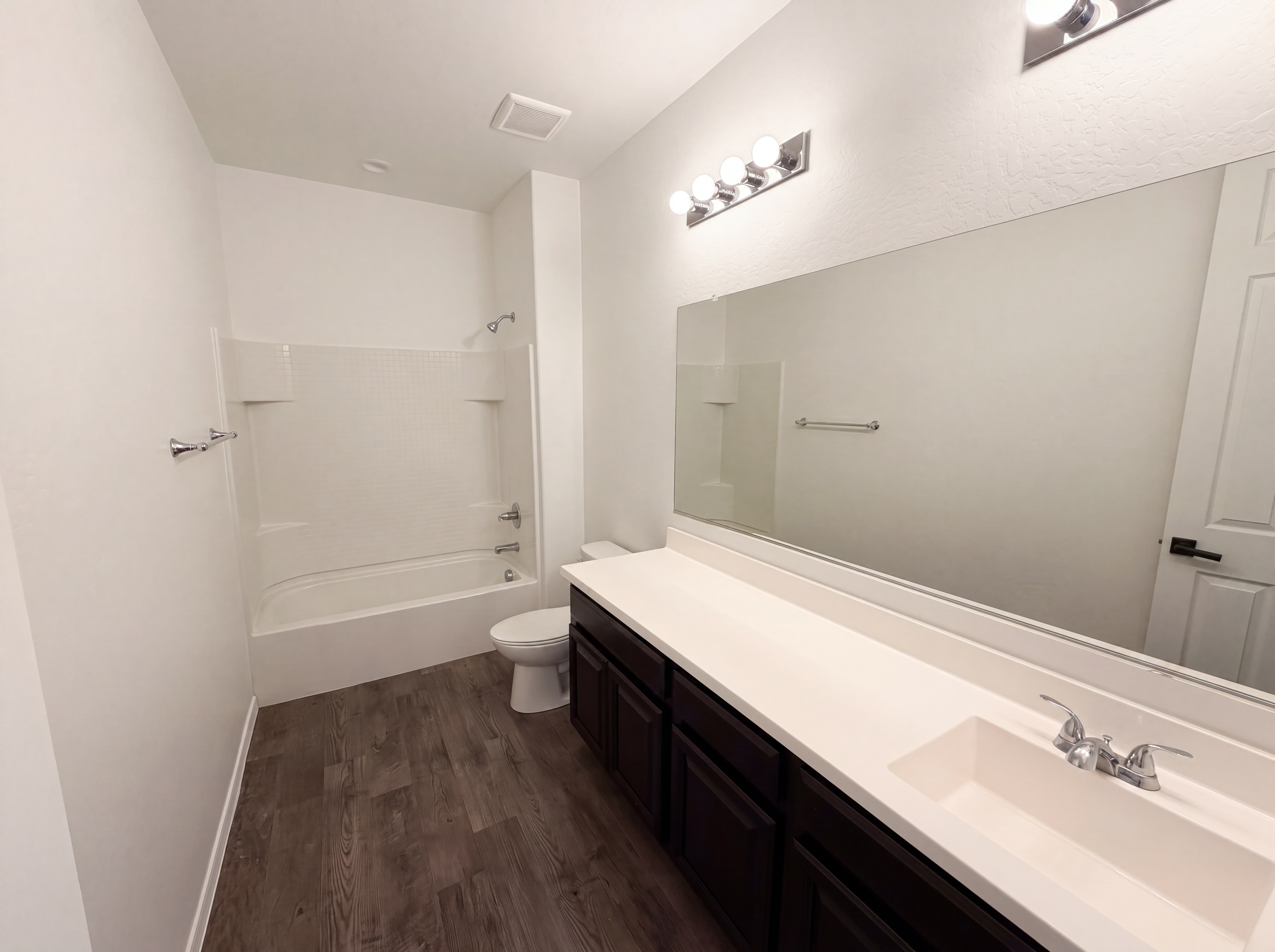 Photo 23 of 32 of 8014 W Atlantis Way, Phoenix, AZ