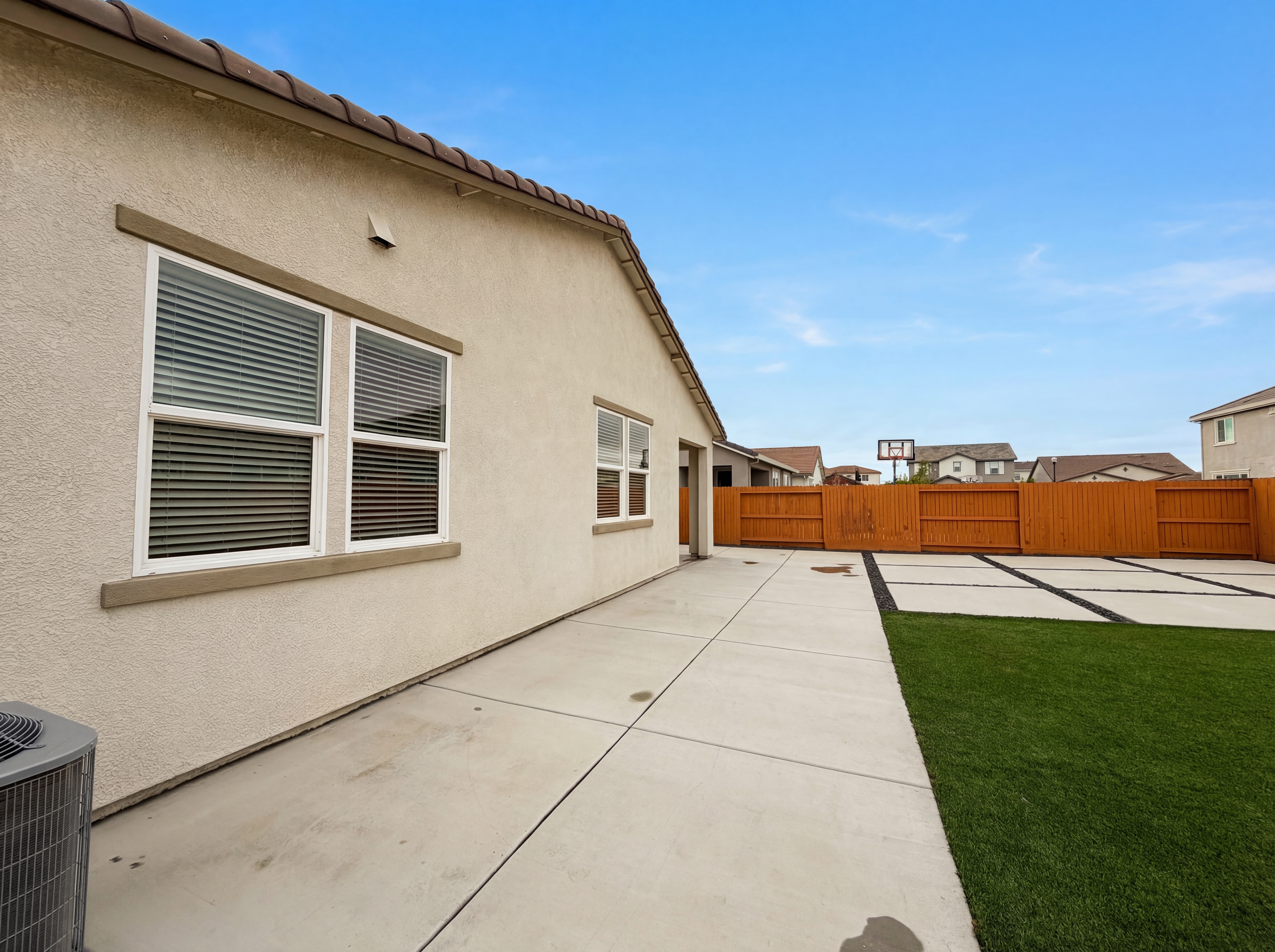 Photo 29 of 31 of 15385 Trolley St, Lathrop, CA