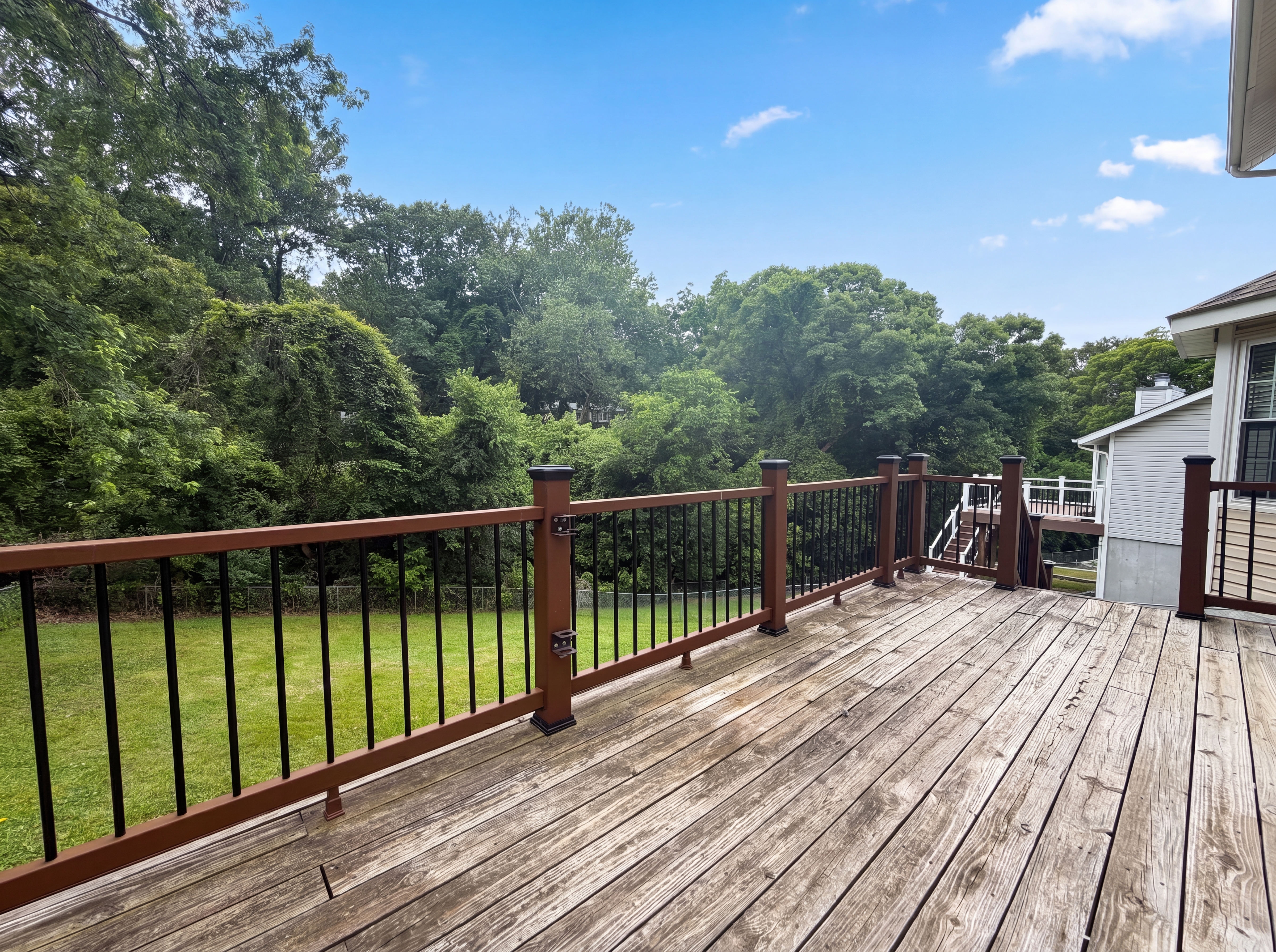 Photo 17 of 21 of 912 Mill Creek Dr, Imperial, MO